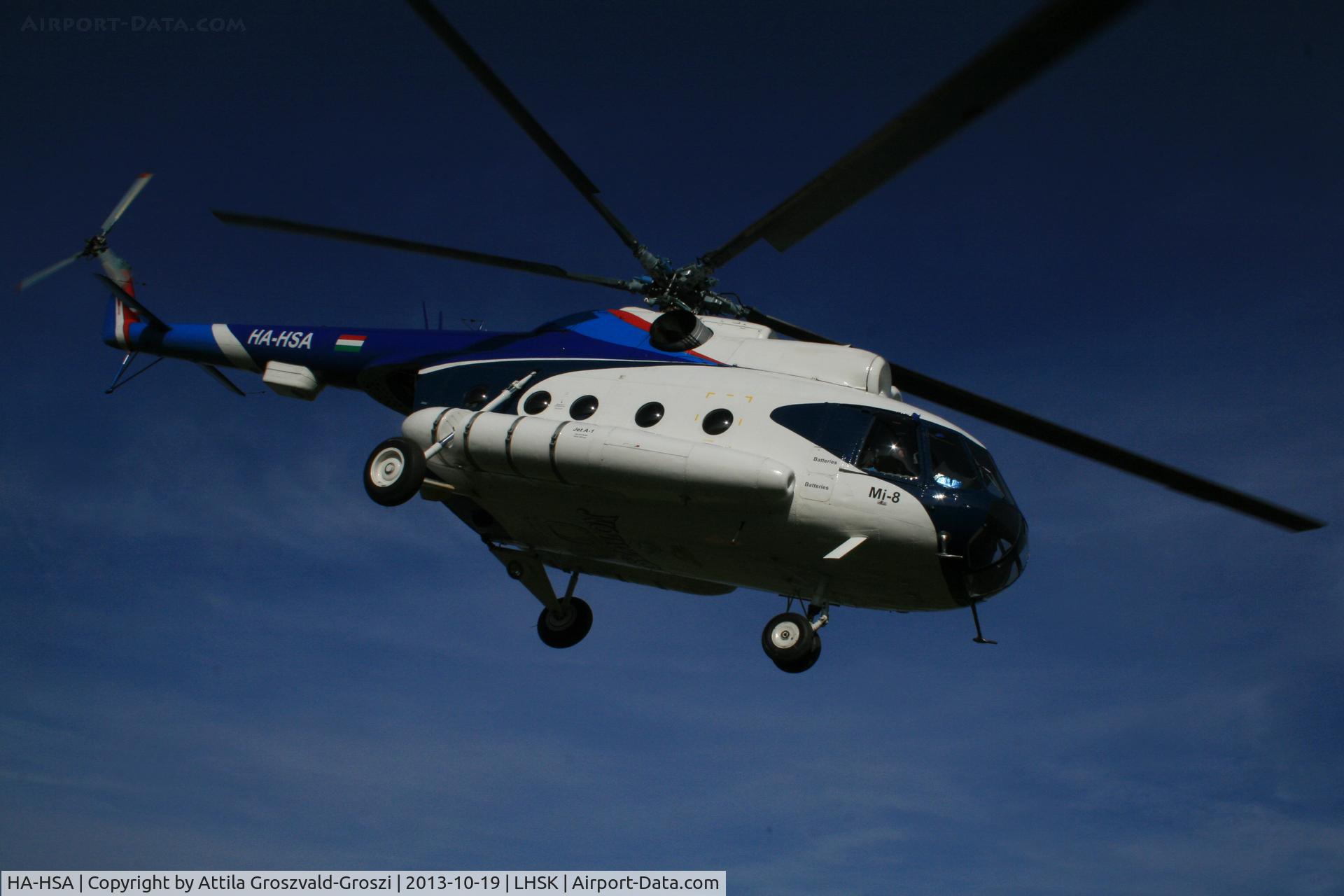 HA-HSA, 1980 Mil Mi-8T C/N 7970, Siófok-Kiliti Airport