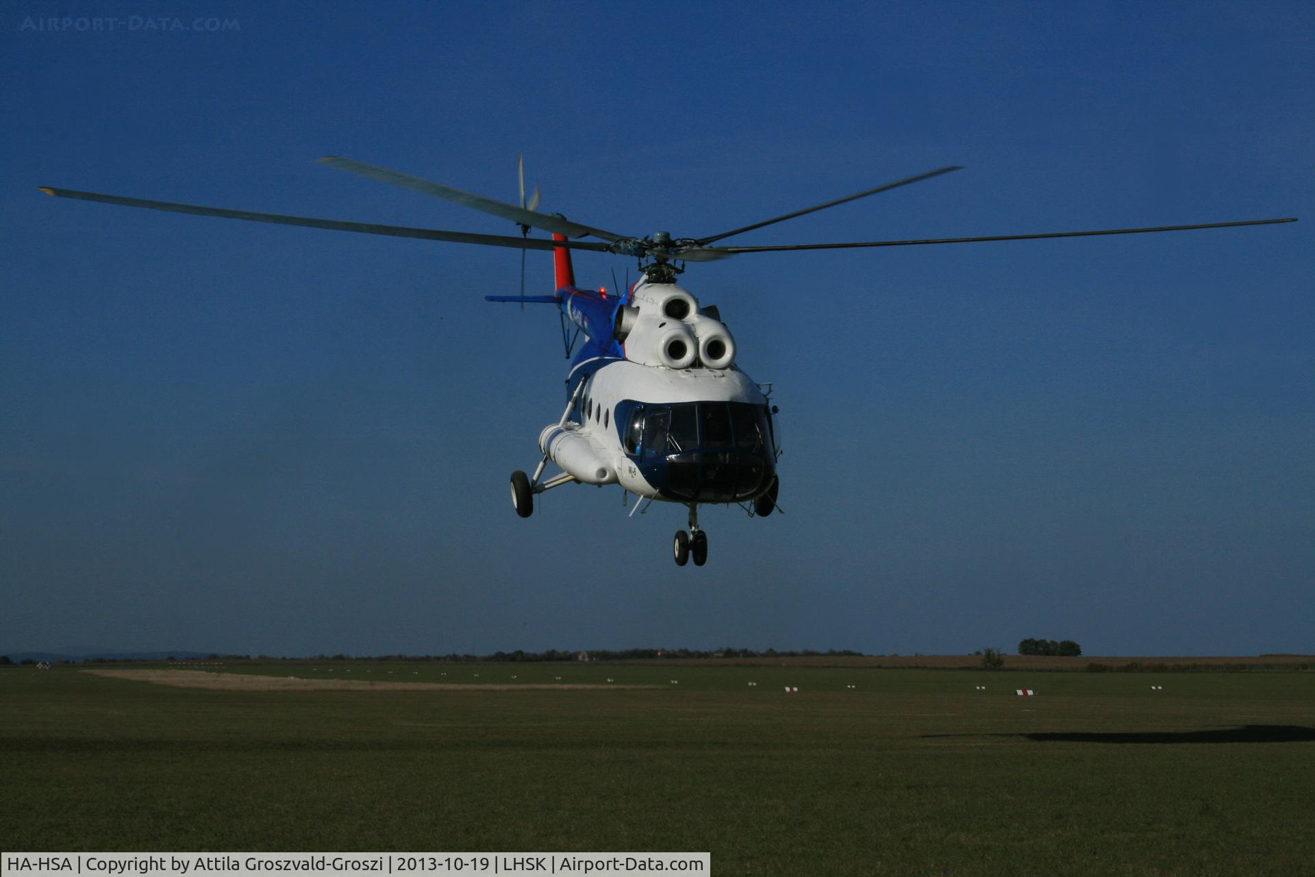 HA-HSA, 1980 Mil Mi-8T C/N 7970, Siófok-Kiliti Airport