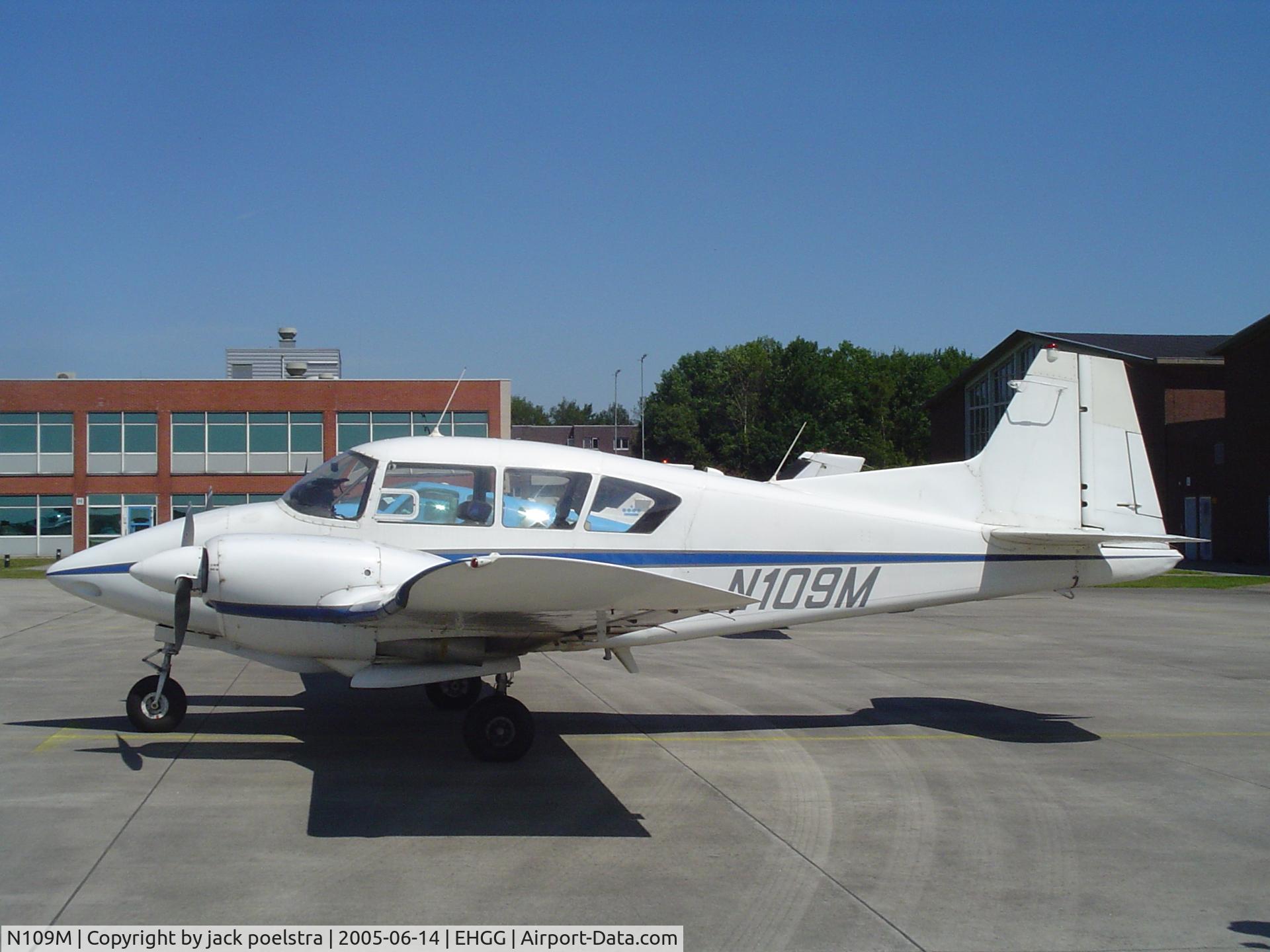 N109M, Piper PA-23-160 Apache C/N 23-1884, at ramp Groningen airport