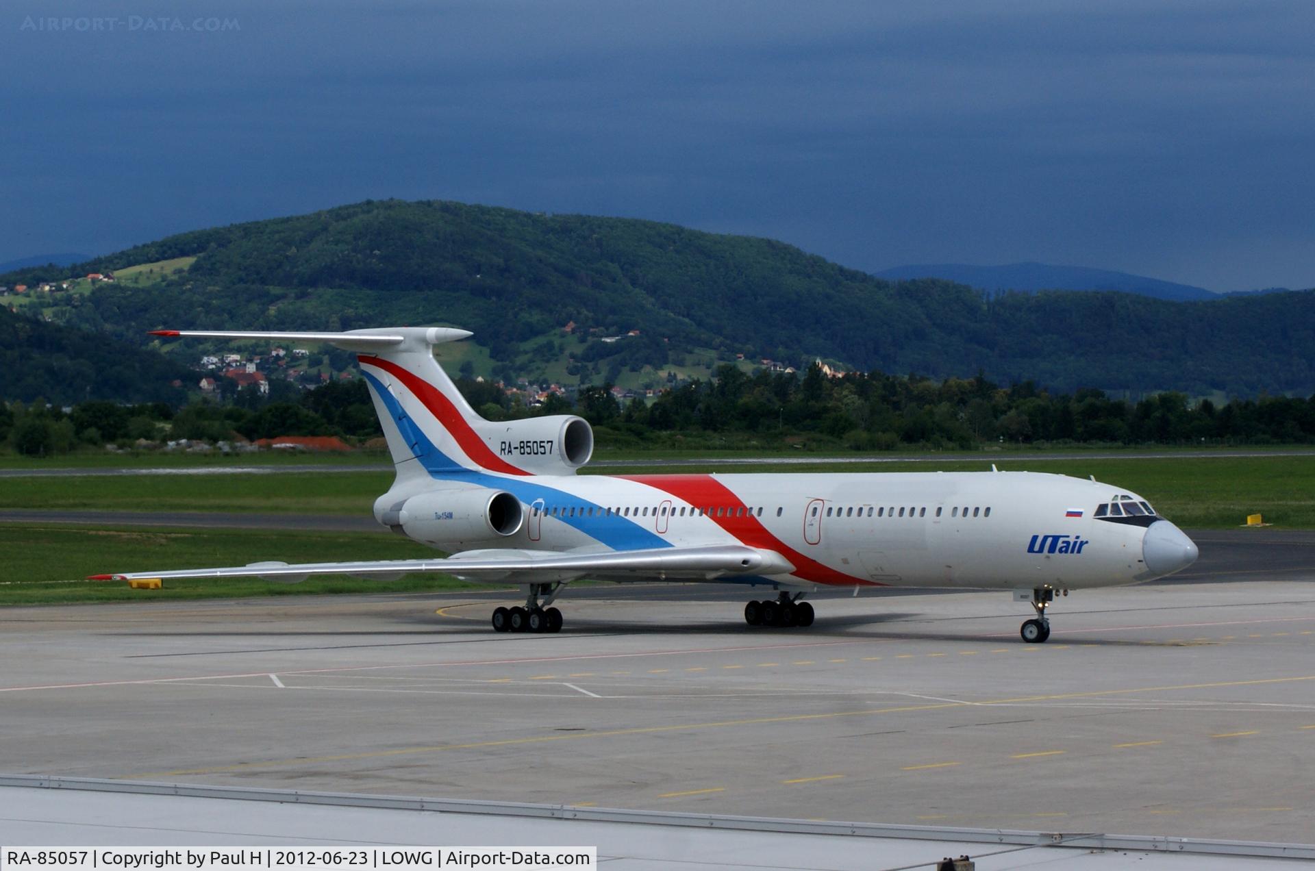 RA-85057, 1989 Tupolev Tu-154M C/N 07A1001, UTair Tu-154 at LOWG, Graz