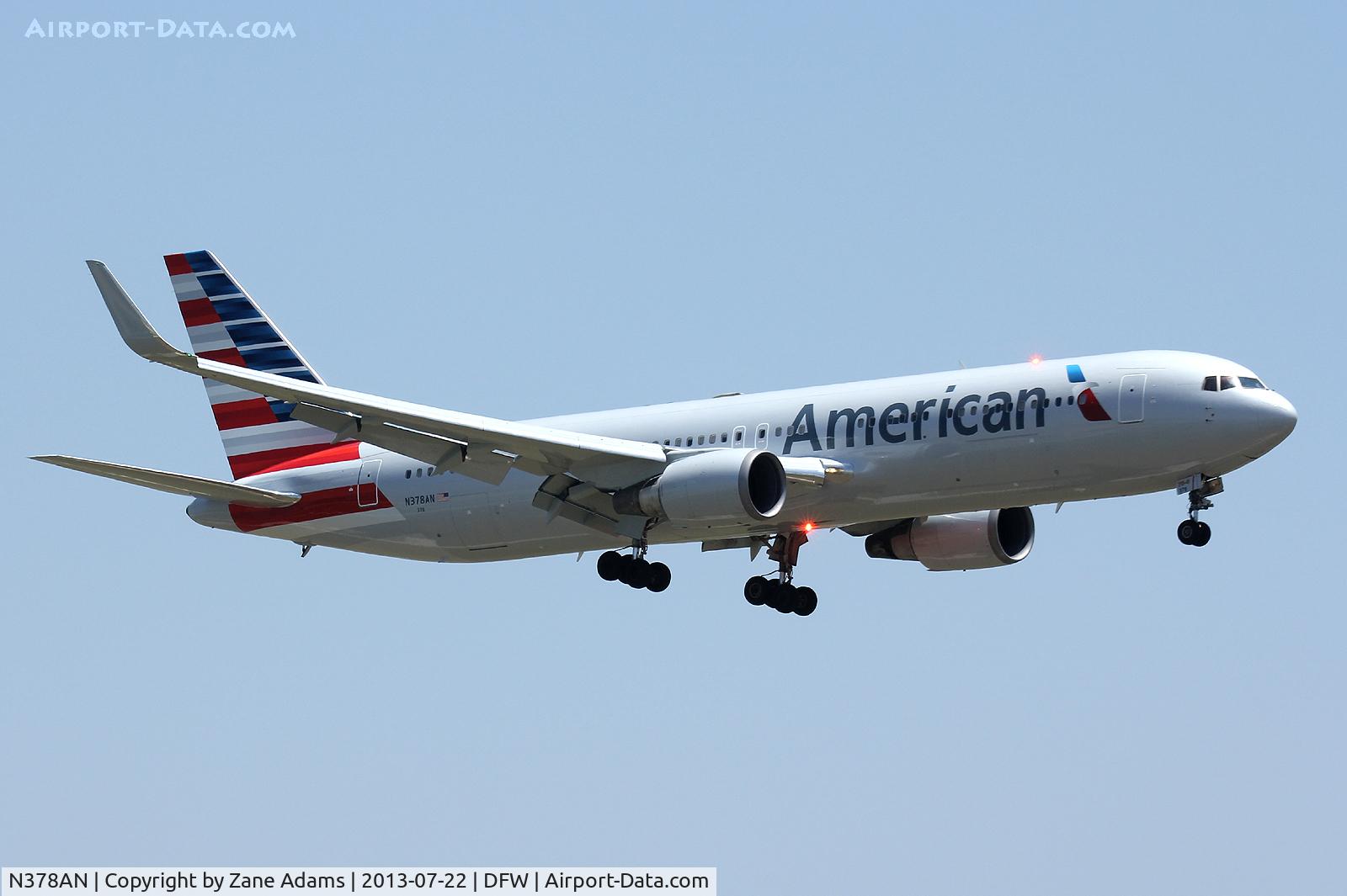 N378AN, 1992 Boeing 767-323/ER C/N 25447, American Airlines new paint landing at DFW Airport