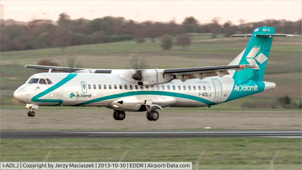 I-ADLJ, 2002 ATR 72-212A C/N 686, ATR 72