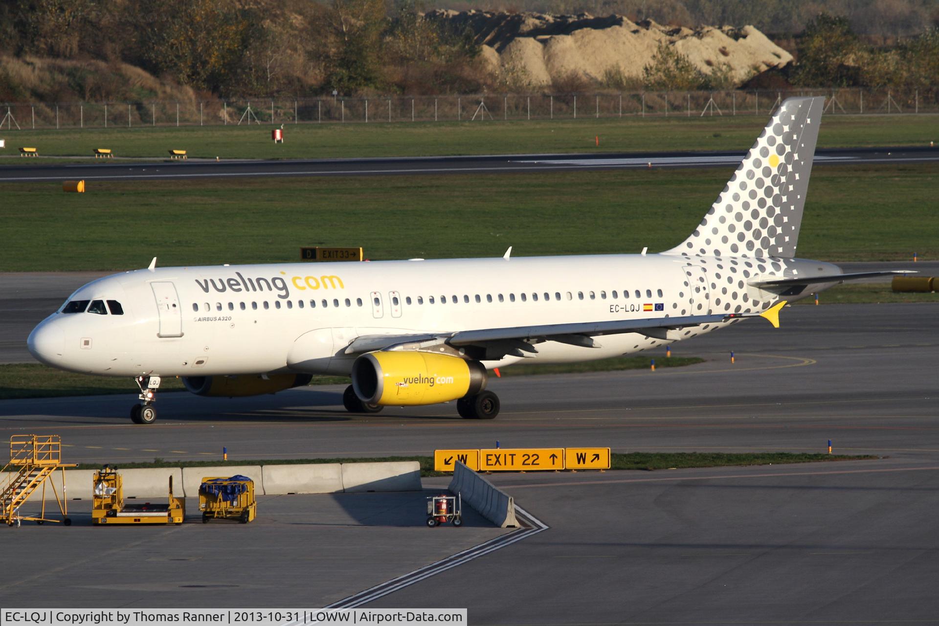 EC-LQJ, 2003 Airbus A320-232 C/N 1979, Vueling A320