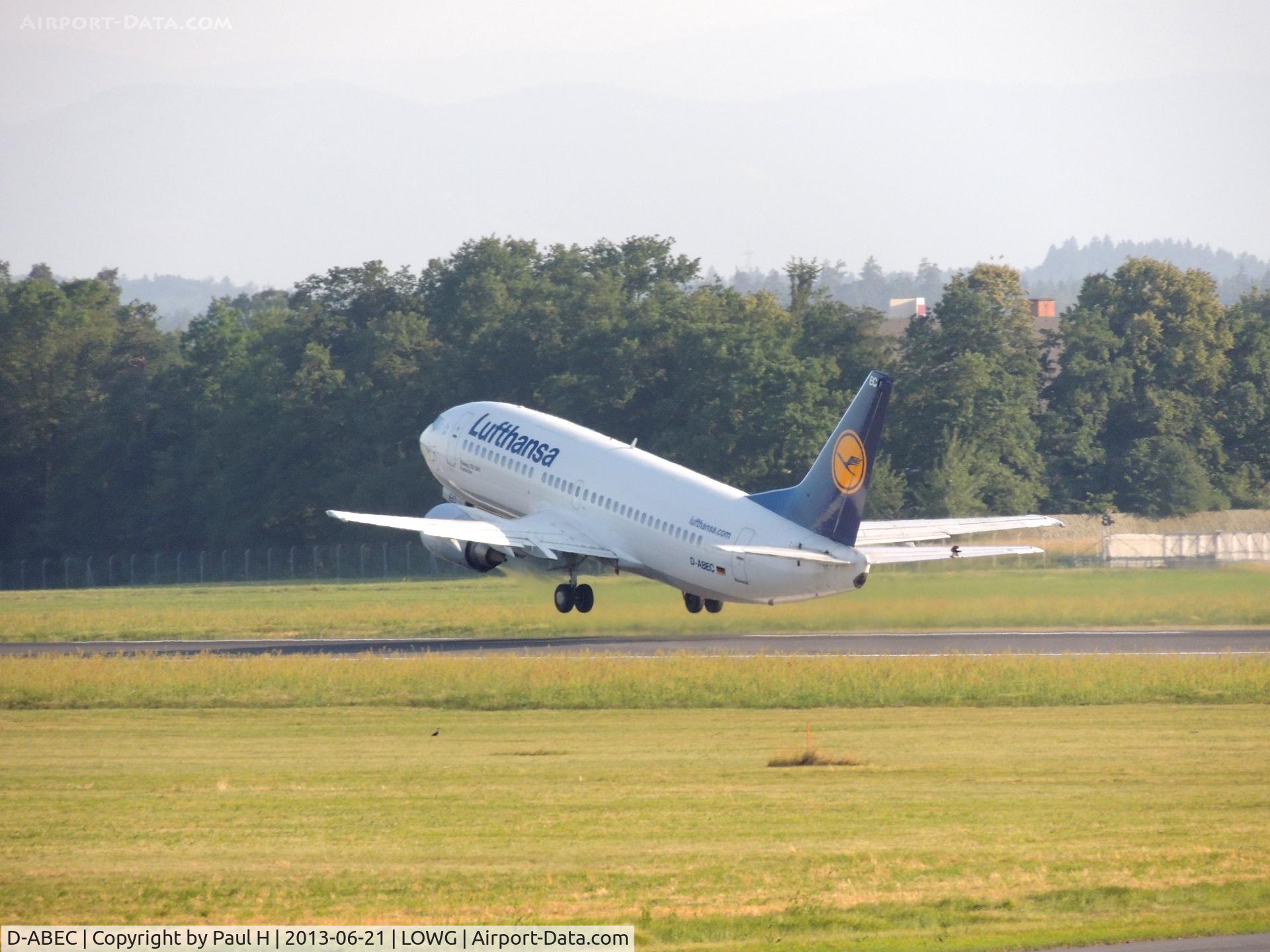 D-ABEC, 1991 Boeing 737-330 C/N 25149, Take-off