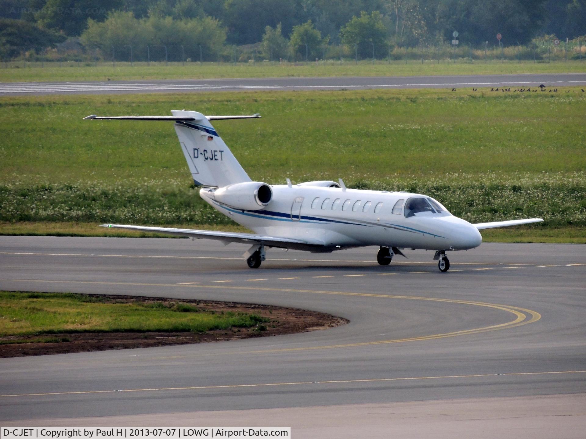 D-CJET, 2010 Cessna 525B CitationJet CJ3 C/N 525B-0349, On the taxiway