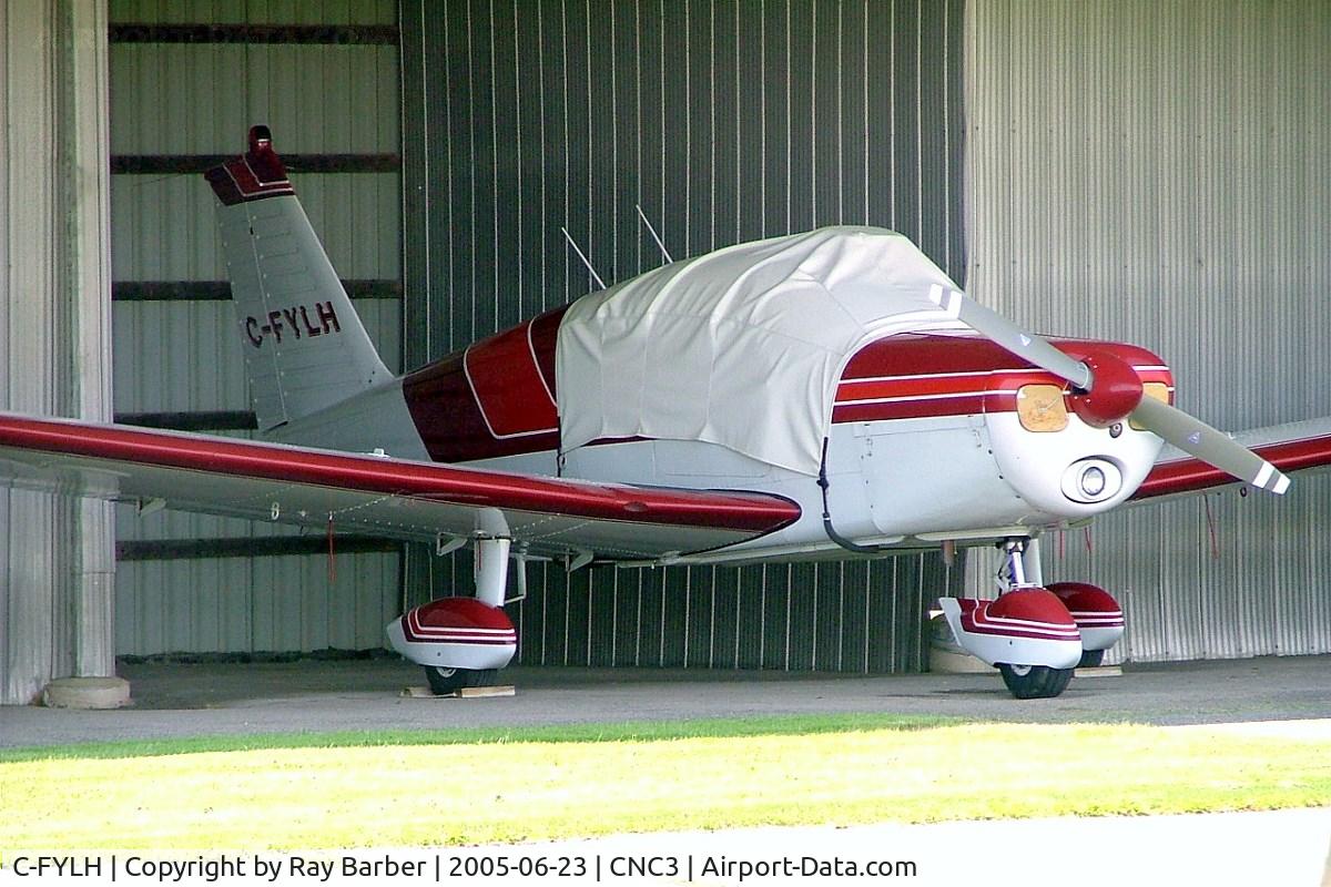 C-FYLH, 1969 Piper PA-28-140 C/N 28-25747, Piper PA-28-140 Cherokee B [28-25747] Brampton~C 23/06/2005