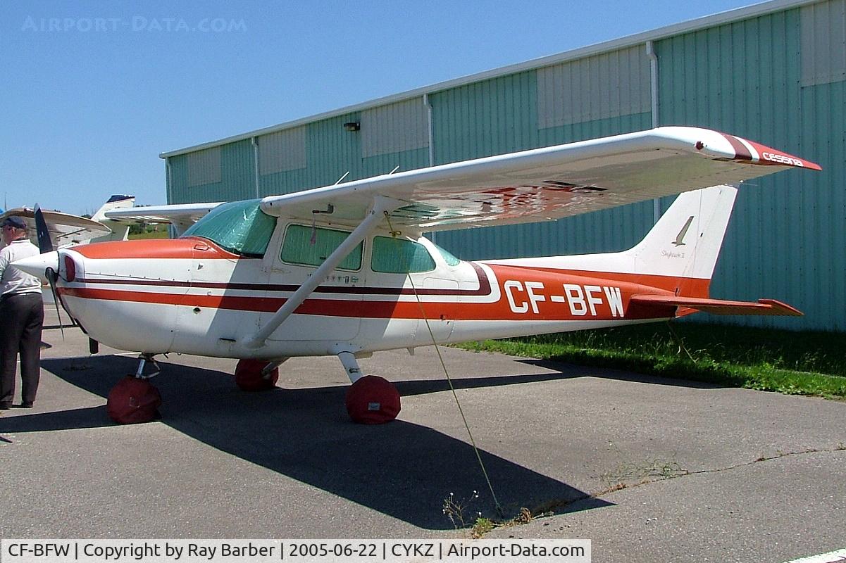 CF-BFW, 1973 Cessna 172M C/N 17262775, Cessna 172M Skyhawk [172-62775] Toronto-Buttonville~C 22/06/2005