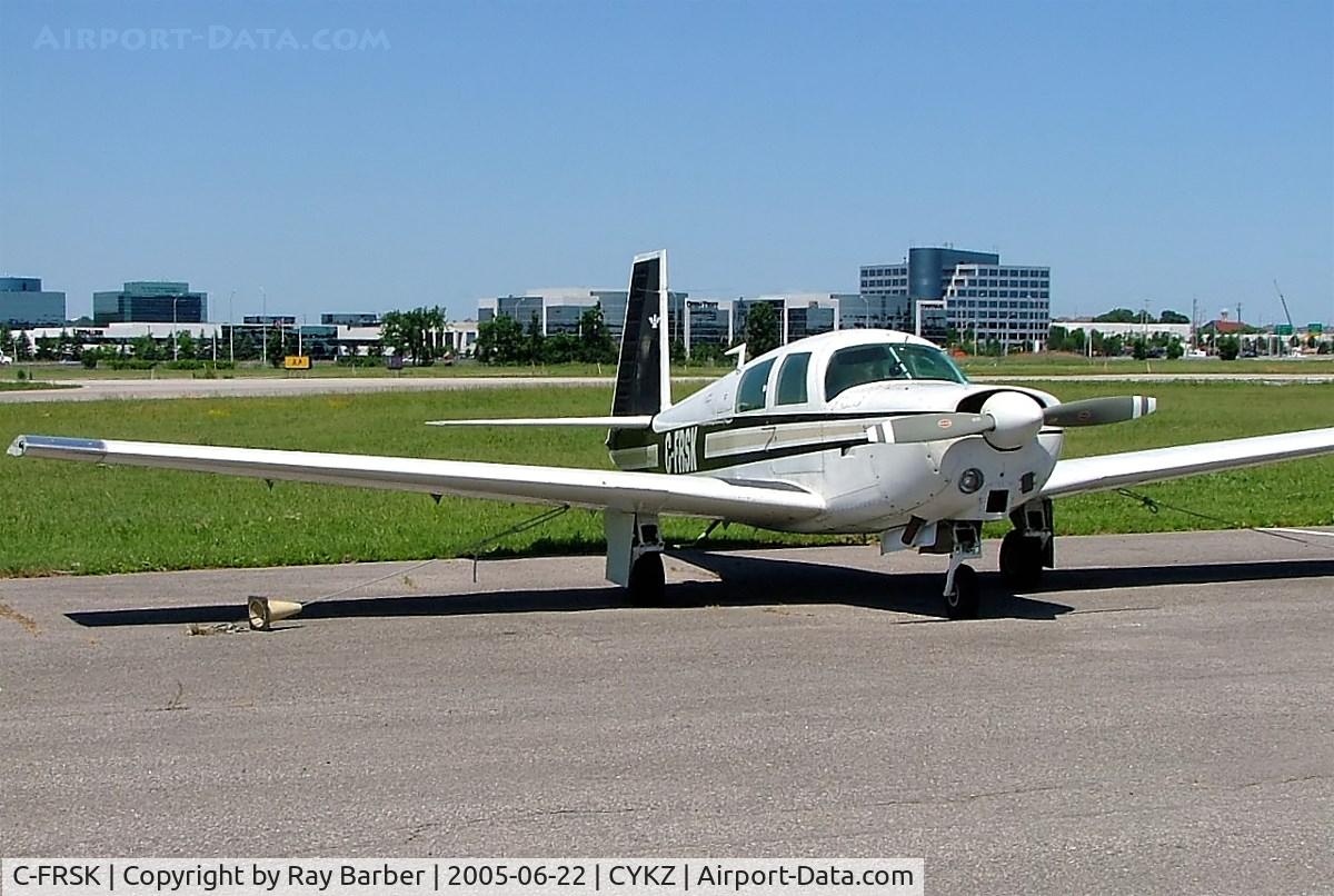C-FRSK, 1969 Mooney M20C Ranger C/N 690098, Mooney M.20C Ranger [690098] Toronto-Buttonville~C 22/06/2005