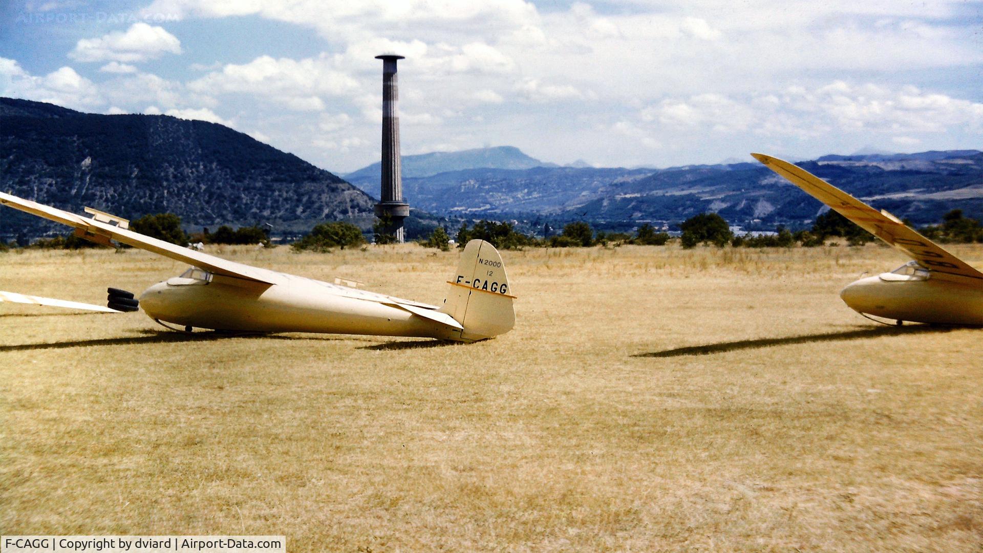 F-CAGG, Nord F-CACX C/N 10342-12, NORD 2000
Saint-Auban sur Durance