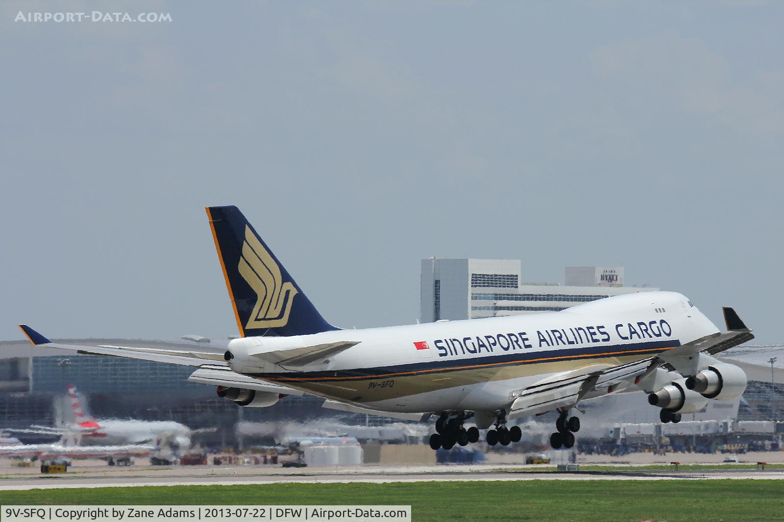 9V-SFQ, 2006 Boeing 747-412F(SCD) C/N 32901, Landing at DFW Airport