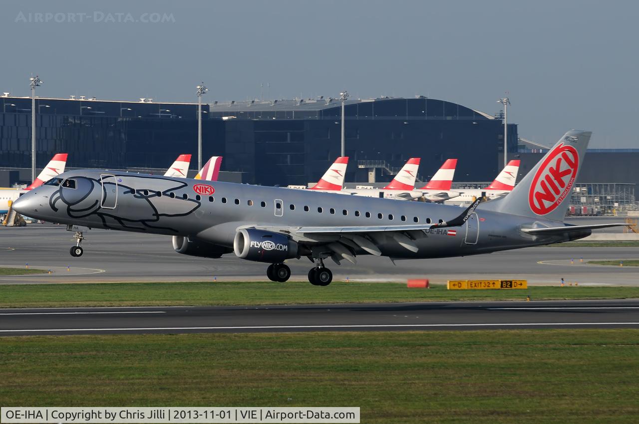 OE-IHA, 2009 Embraer 190LR (ERJ-190-100LR) C/N 19000285, NIKI