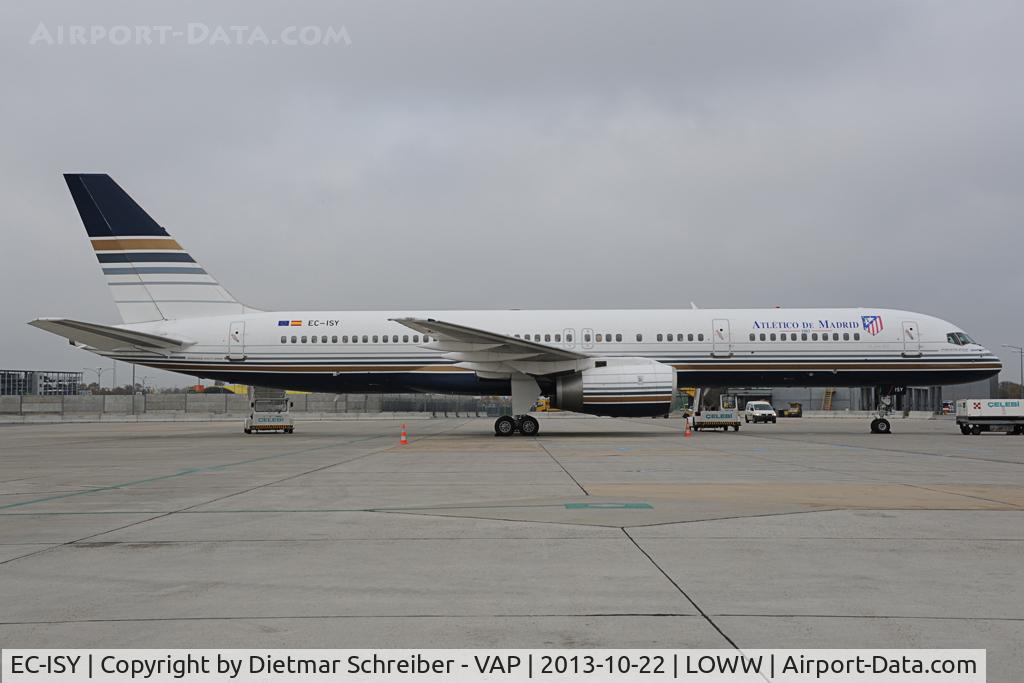 EC-ISY, 1993 Boeing 757-256 C/N 26241, Boeing 757-200