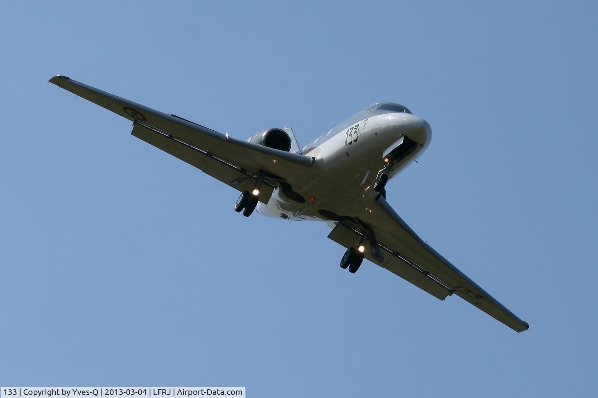 133, 1978 Dassault Falcon 10MER C/N 133, French Naval Aviation Dassault Falcon 10MER in Short Approach Rwy 08, Landivisiau Naval Air Base (LFRJ)