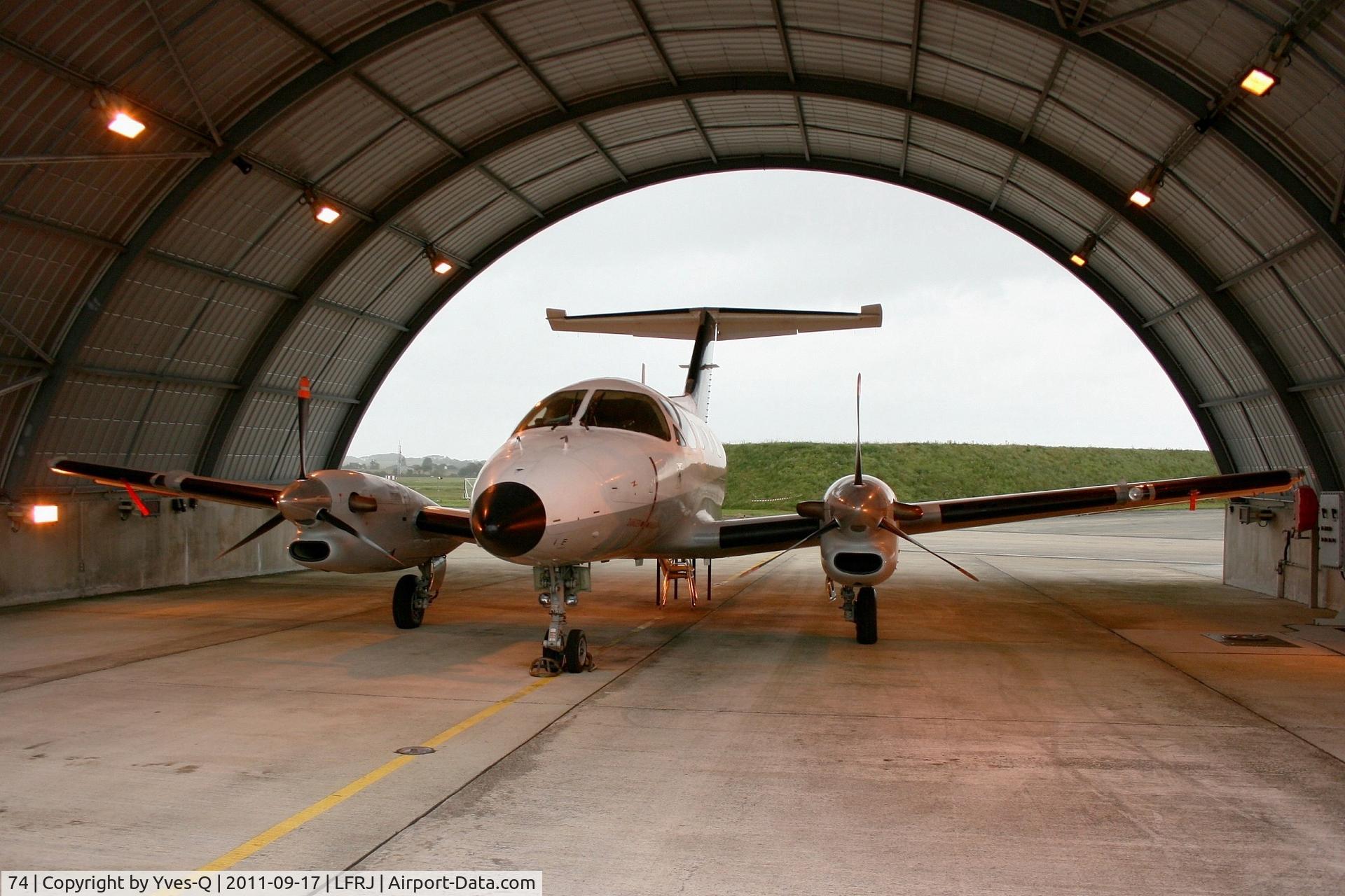 74, Embraer EMB-121AN Xingu C/N 121074, French Naval Aviation Embraer EMB-121AN Xingu, Static Display Open Day 2011, Landivisiau Naval Air Base (LFRJ)