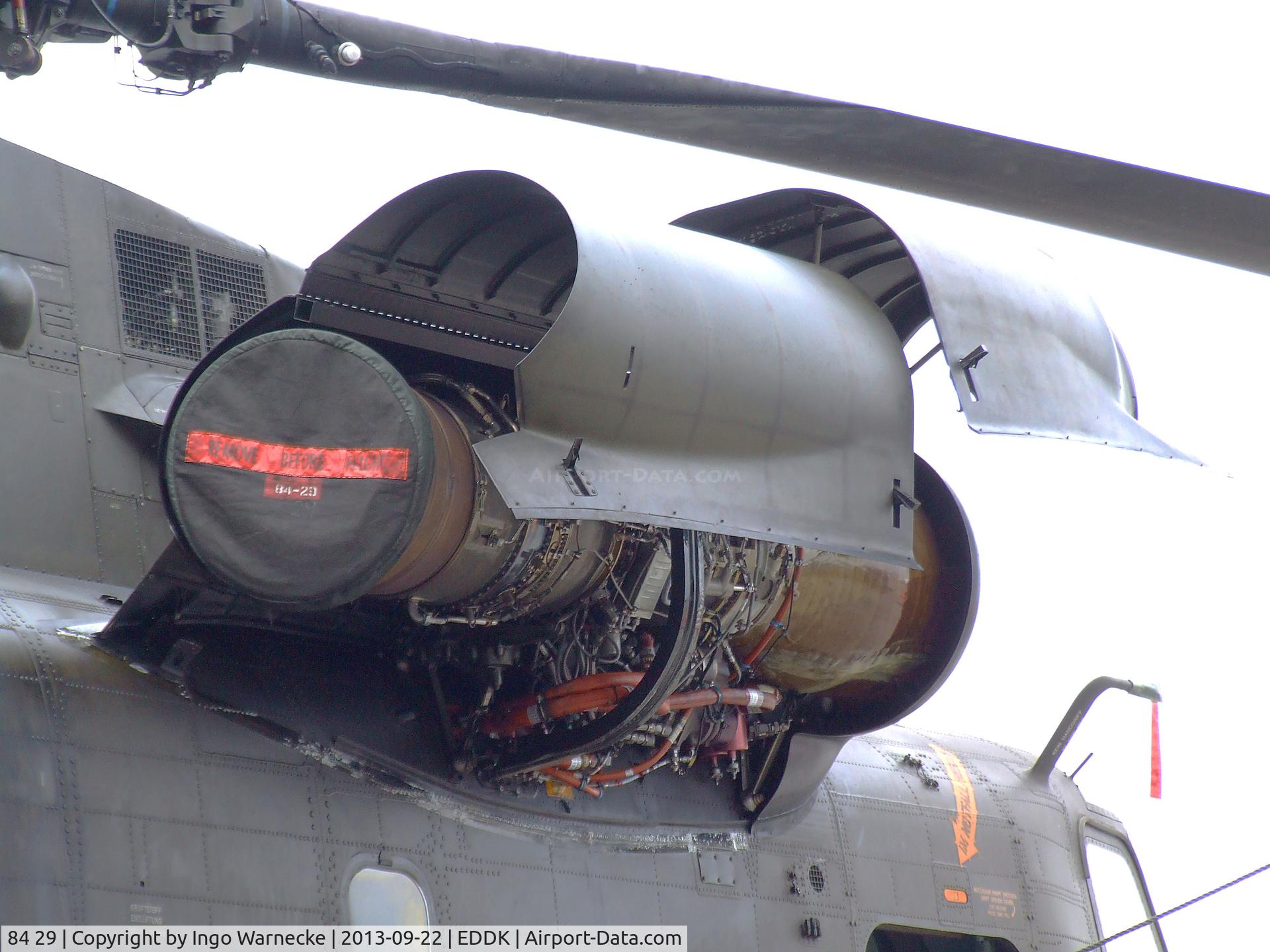 84 29, Sikorsky (VFW-Fokker) CH-53G C/N V65-027, Sikorsky (VFW-Fokker) CH-53G of the German Air Force (Luftwaffe) at the DLR 2013 air and space day on the side of Cologne airport