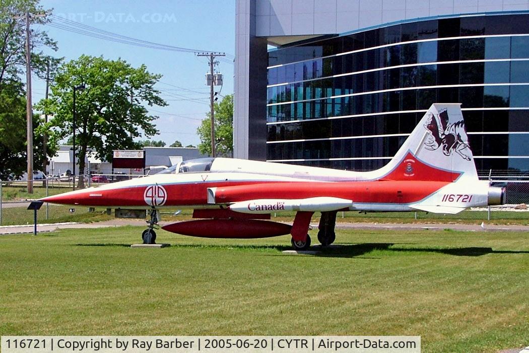 116721, Canadair CF-5A C/N 1021, Canadair CF-116A Freedom Fighter [1021] (RCAF) Trenton~C 20/06/2005