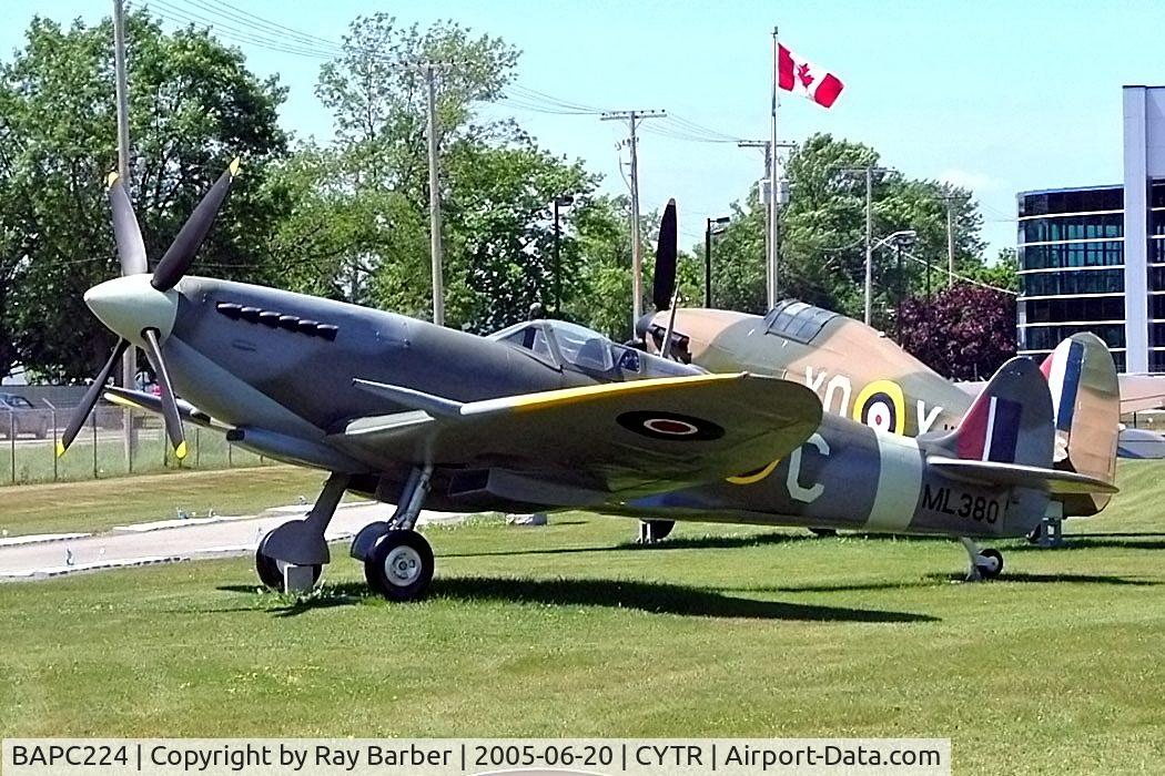 BAPC224, Supermarine Spitfire Replica C/N BAPC.224, Supermarine Spitfire (Full scale replica) [Unknown] Trenton~C 20/06/2005