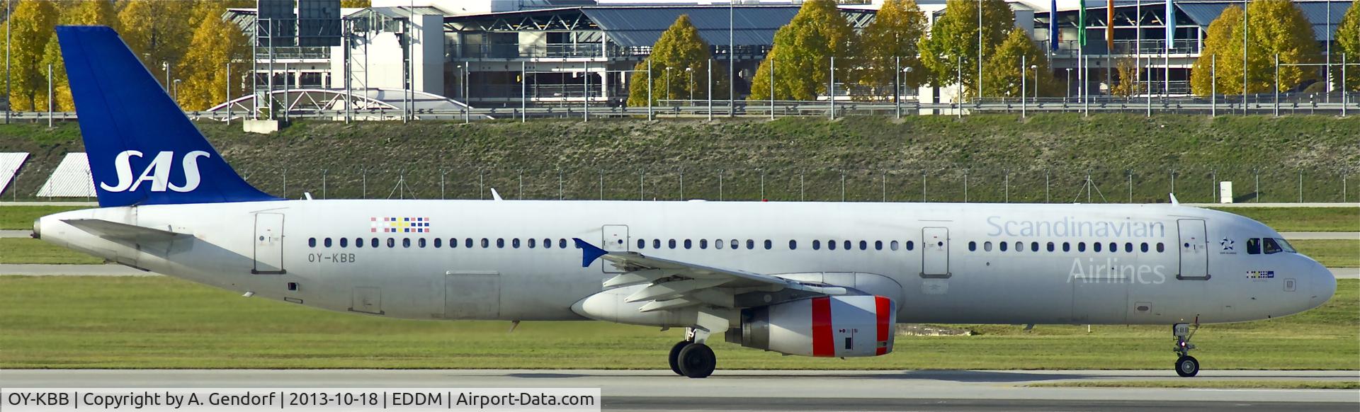 OY-KBB, 2001 Airbus A321-232 C/N 1642, SAS, seen here taxiing at München(EDDM)