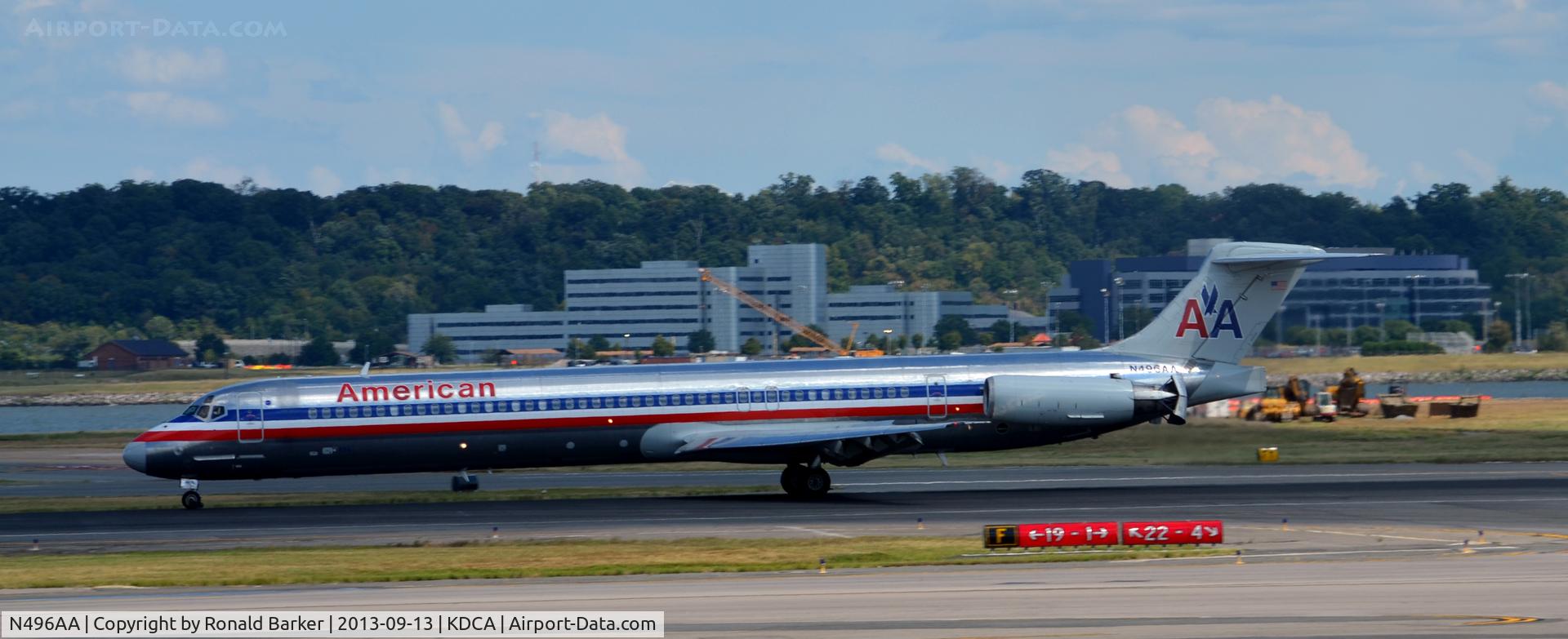 N496AA, 1989 McDonnell Douglas MD-82 (DC-9-82) C/N 49734, Landing roll National