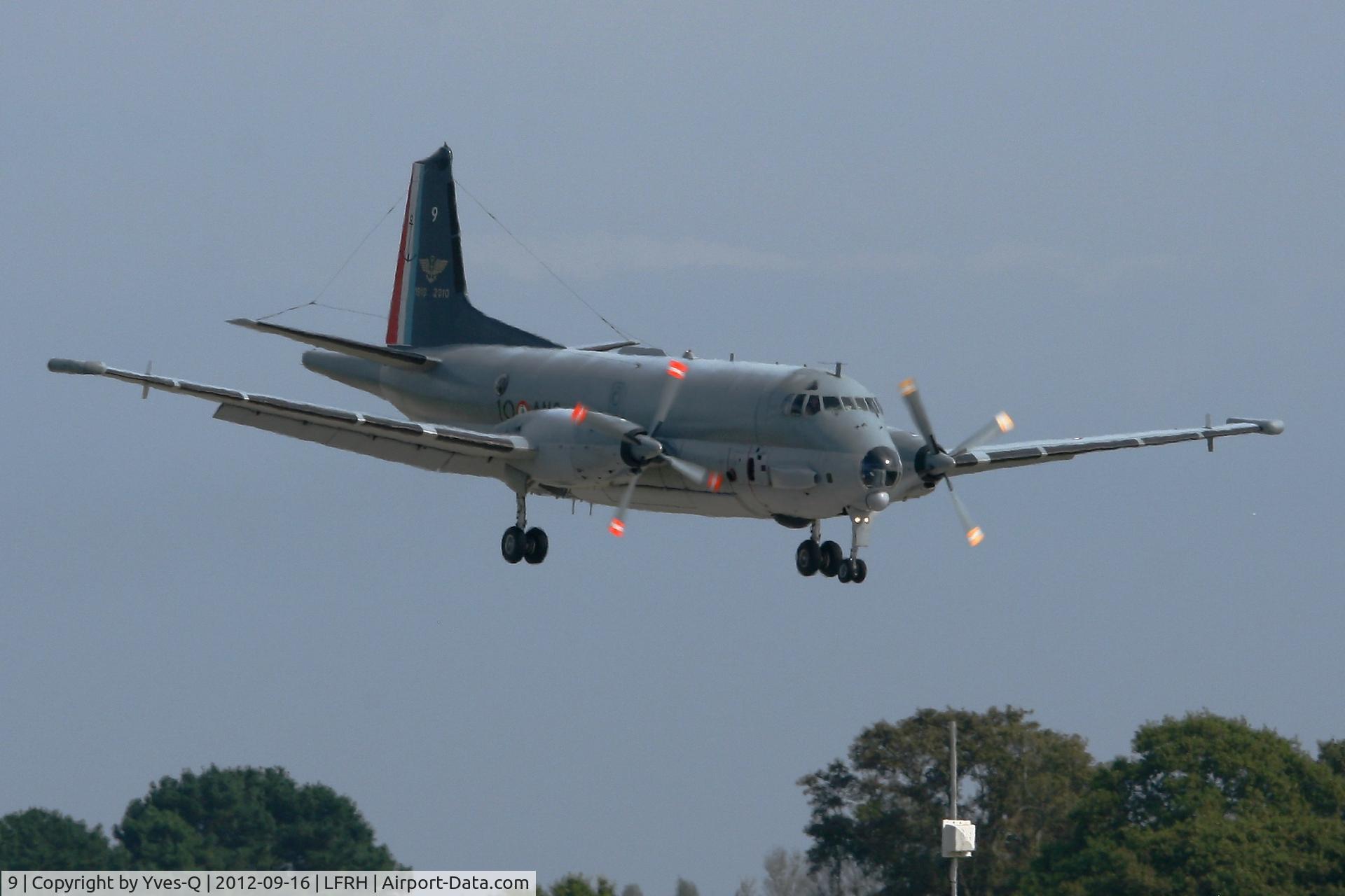 9, Dassault ATL-2 Atlantique 2 C/N 9, French Naval Aviation Dassault-Breguet Atlantique II (ATL2) in Short Approach Rwy 25, Lann Bihoué Air Base (LFRH-LRT)