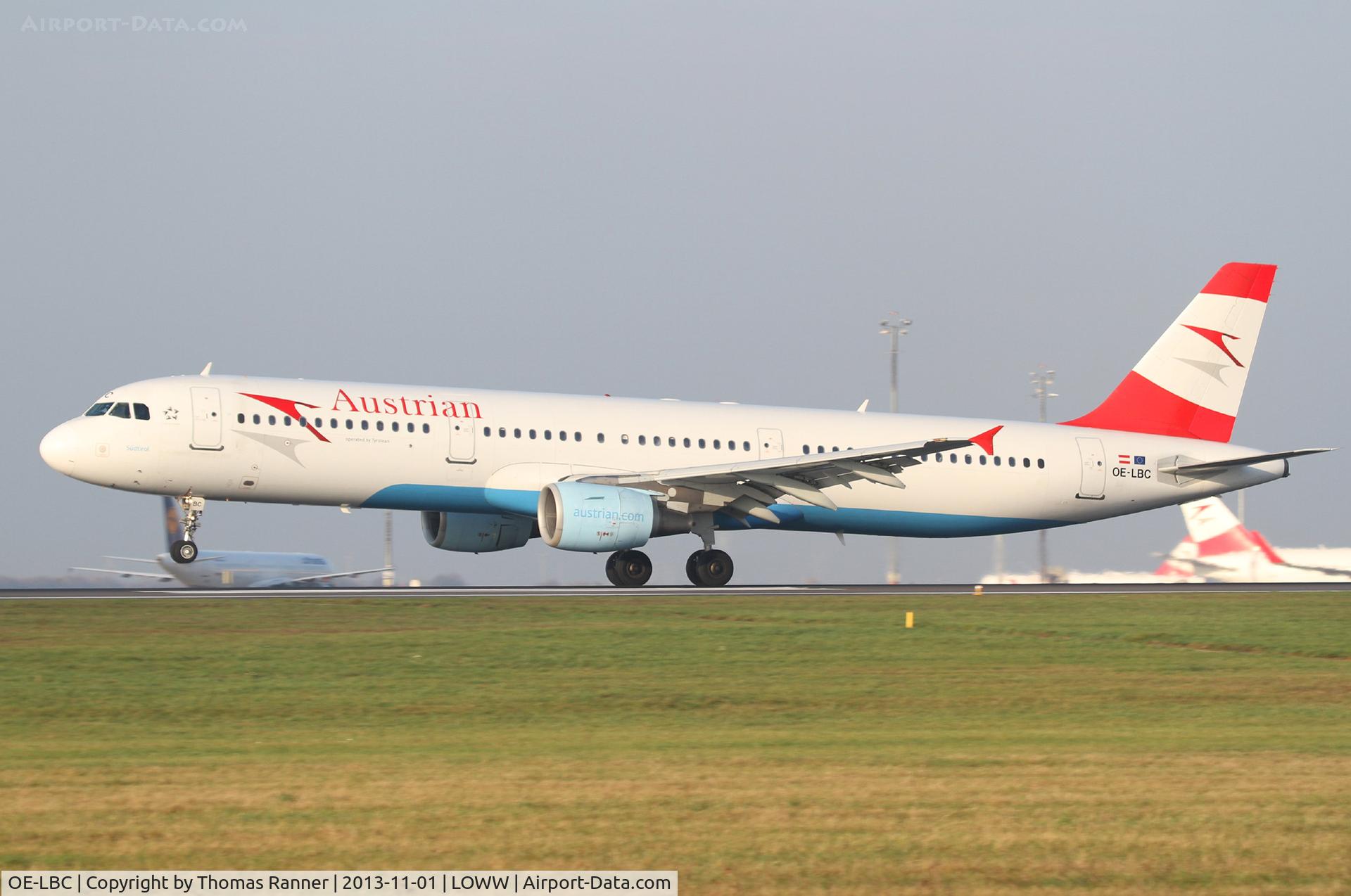 OE-LBC, 1996 Airbus A321-111 C/N 581, Austrian A321