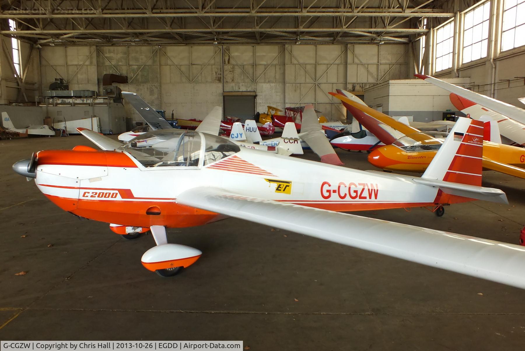 G-CGZW, 1985 Scheibe SF-25C Falke C/N 44374, hangared at Bicester