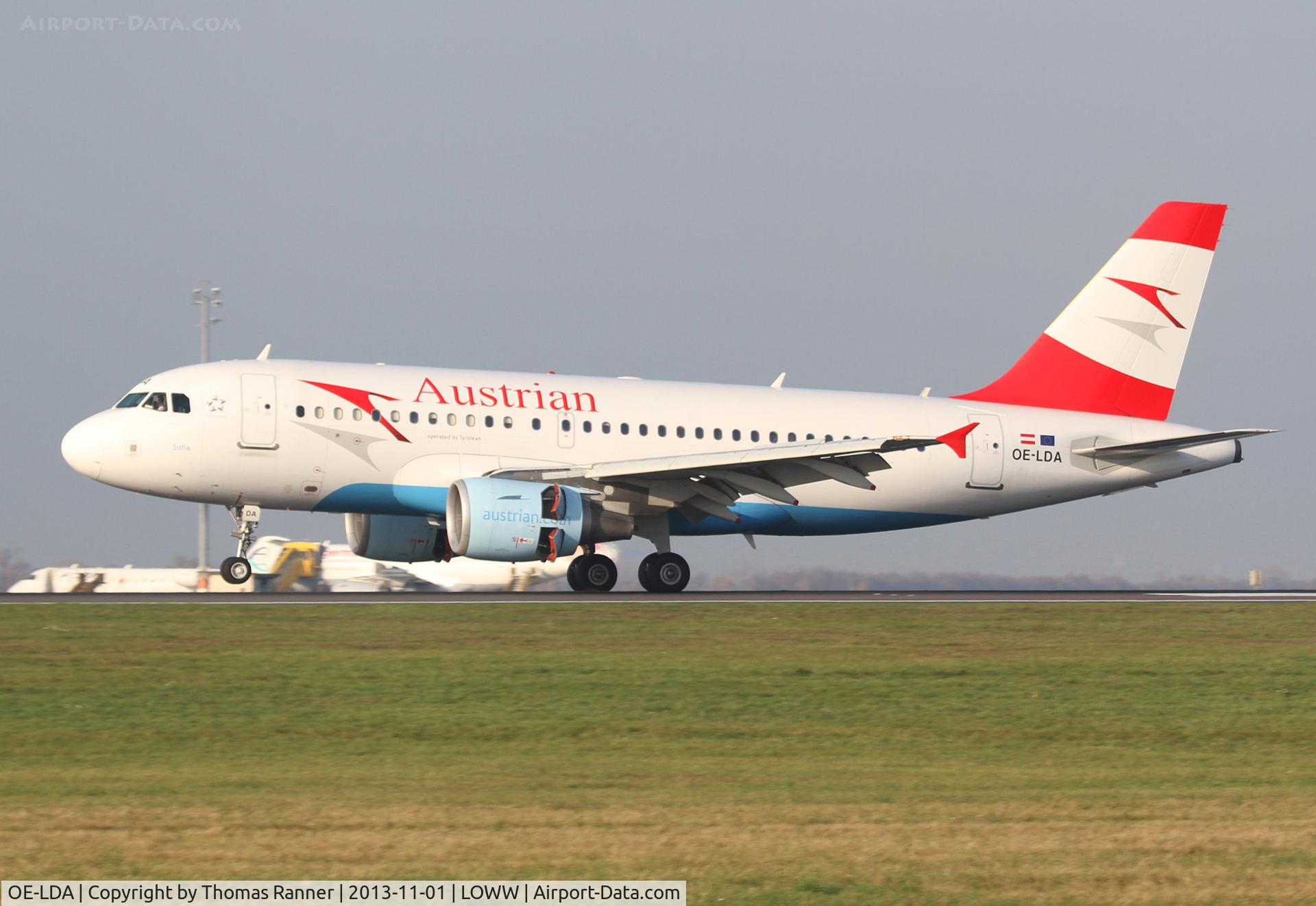 OE-LDA, 2004 Airbus A319-112 C/N 2131, Austrian A319