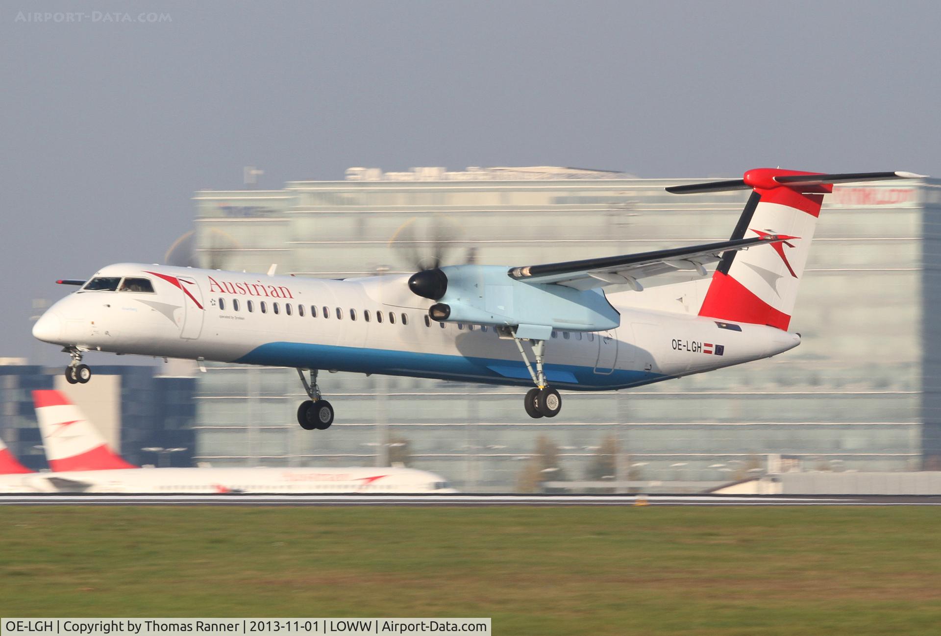 OE-LGH, 2002 De Havilland Canada DHC-8-402Q Dash 8 C/N 4075, Austrian DHC8