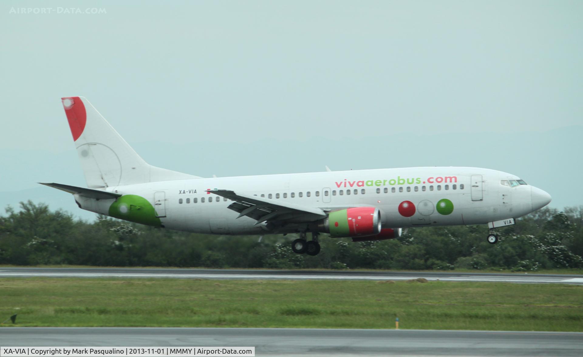XA-VIA, Boeing 733-3B7 C/N 23856, Boeing 737-300
