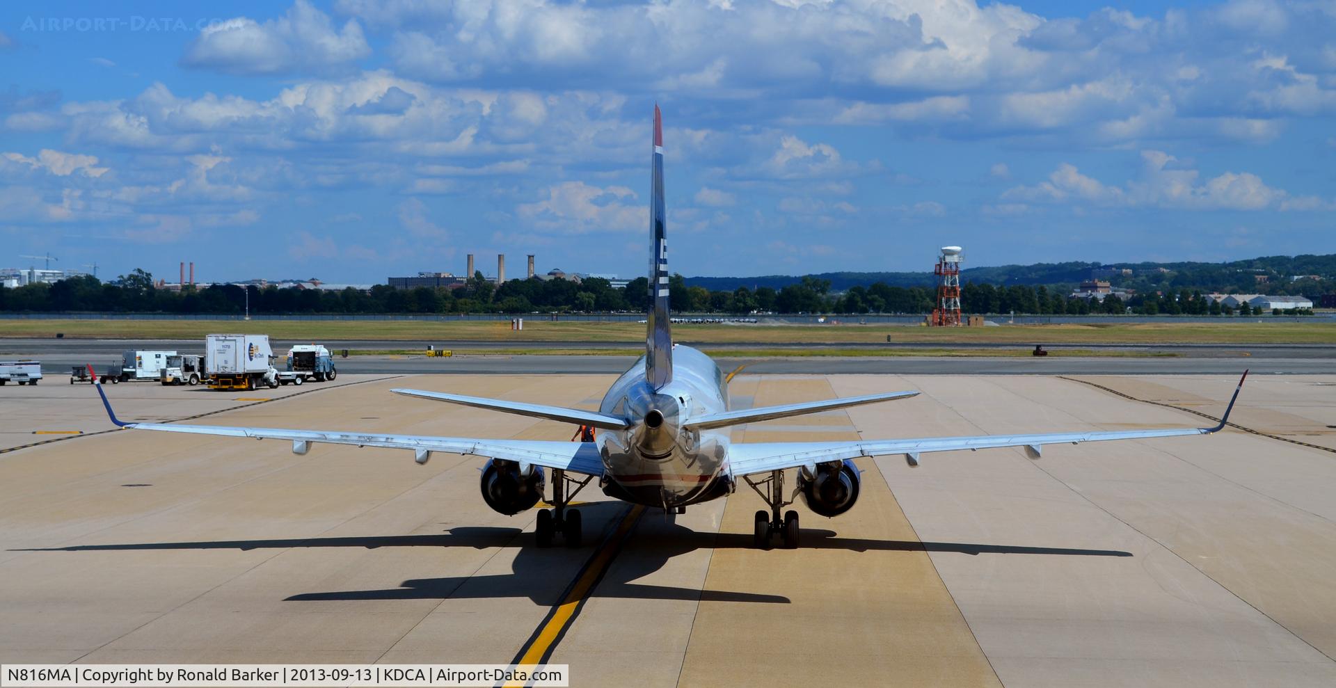N816MA, 2004 Embraer 170SU (ERJ-170-100SU) C/N 17000037, Pushback, ready for taxi National