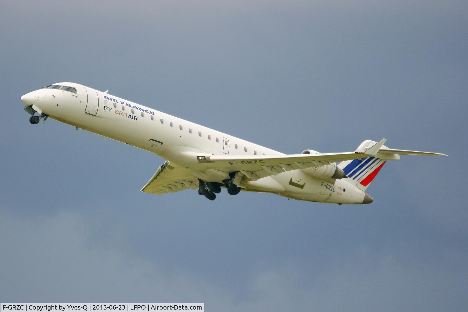 F-GRZC, 2001 Canadair CRJ-702 (CL-600-2C10) Regional Jet C/N 10008, Canadair Regional Jet CRJ-702 Takes off  From Rwy 24, Paris-Orly Airport (LFPO-ORY)