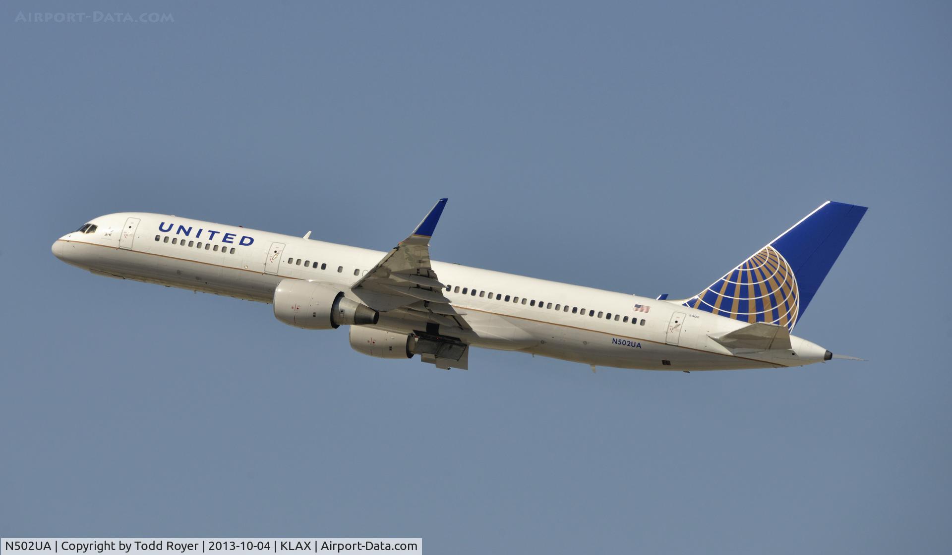 N502UA, 1989 Boeing 757-222 C/N 24623, Departing LAX