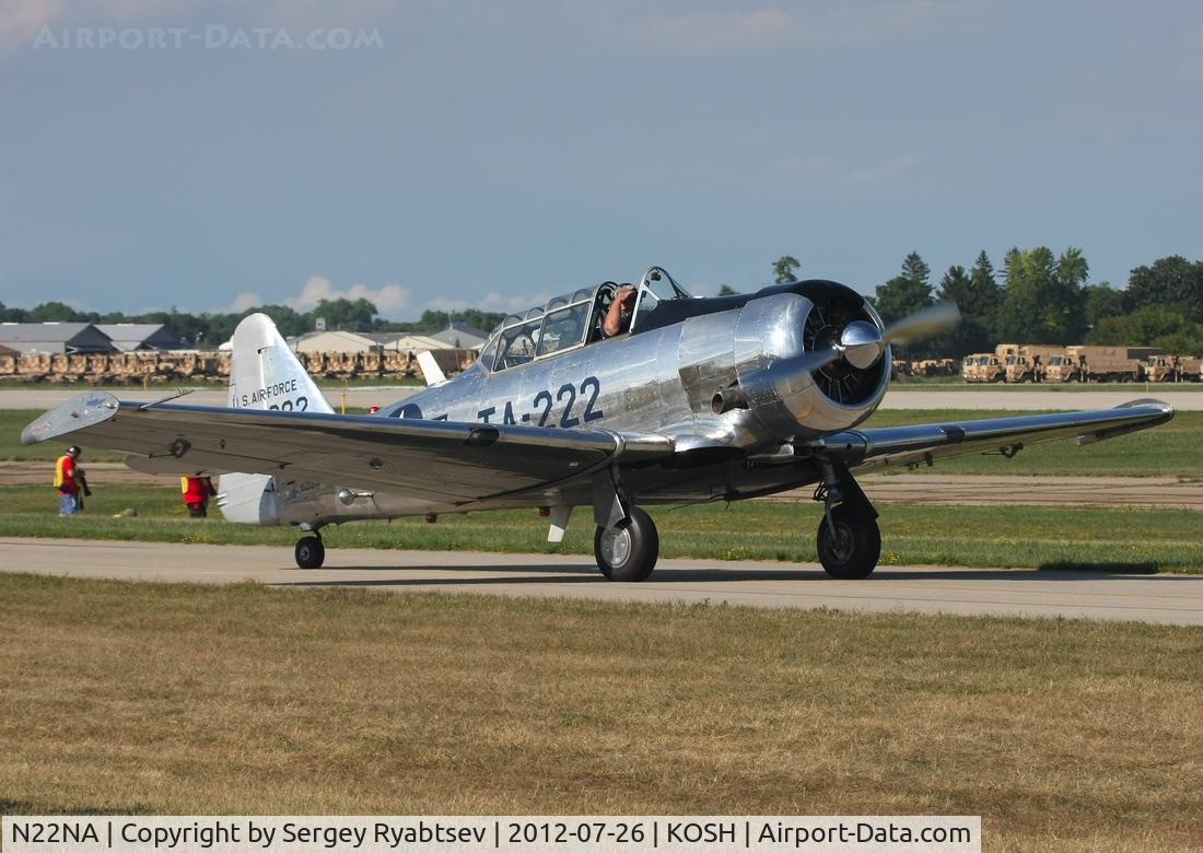 N22NA, 1946 North American T-6G Texan C/N 168-326, Oshkosh