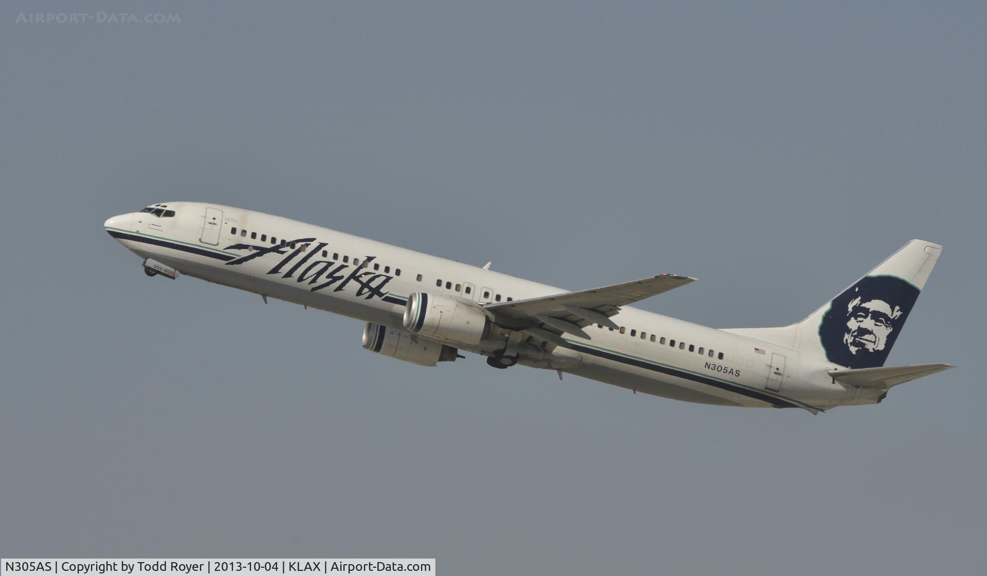 N305AS, 2000 Boeing 737-990 C/N 30013, Departing LAX