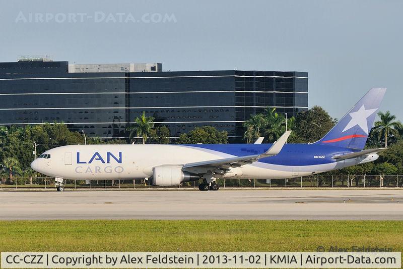 CC-CZZ, 1998 Boeing 767-316F/ER C/N 25756, Miami International