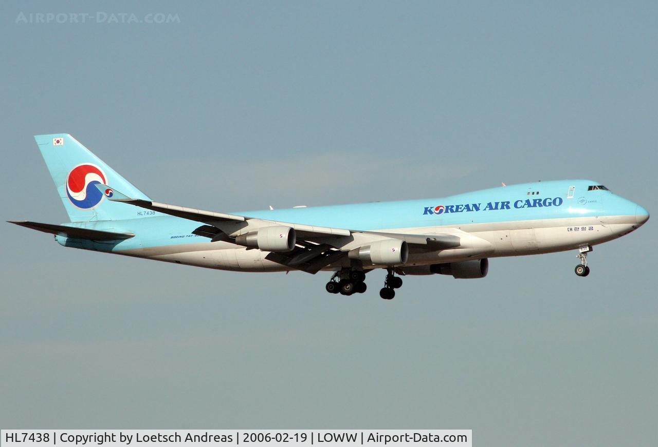 HL7438, 2003 Boeing 747-4B5ERF C/N 33515, Korean Cargo