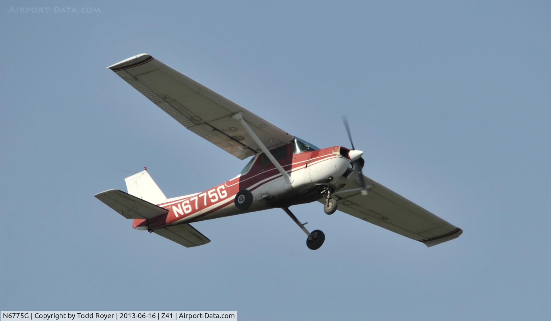 N6775G, 1970 Cessna 150L C/N 15072275, Departing Lake Hood Strip