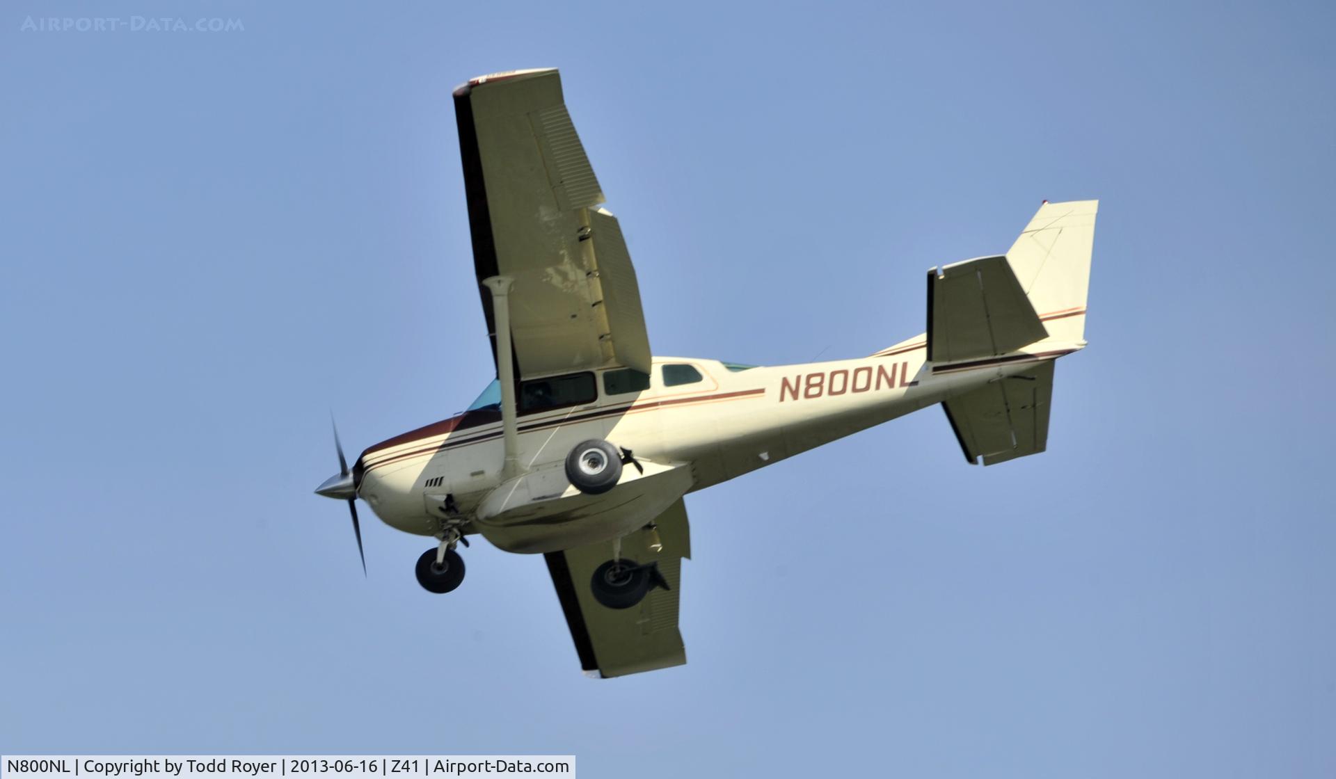 N800NL, 1979 Cessna U206G Stationair C/N U20604860, Landing at Lake Hood Strip