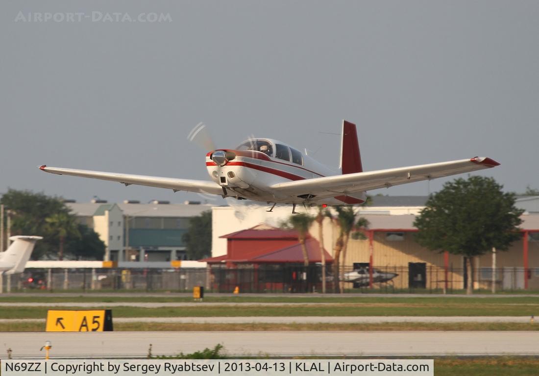 N69ZZ, 1968 Mooney M20C Ranger C/N 680058, Sn-n-Fun