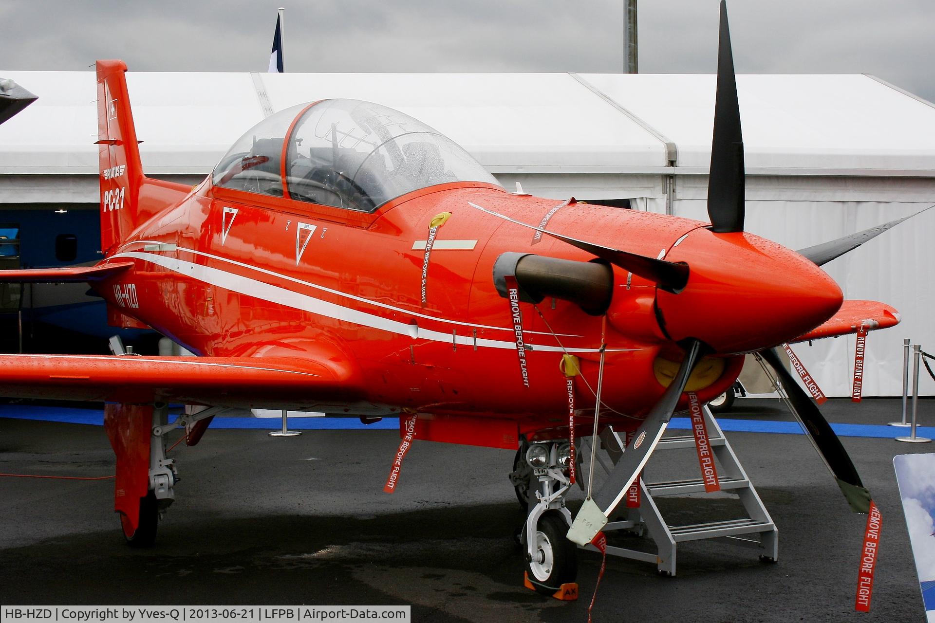 HB-HZD, 2007 Pilatus PC-21 C/N 102, Pilatus PC-21, Static Display Pilatus Area, Paris-Le Bourget Air Show 2013