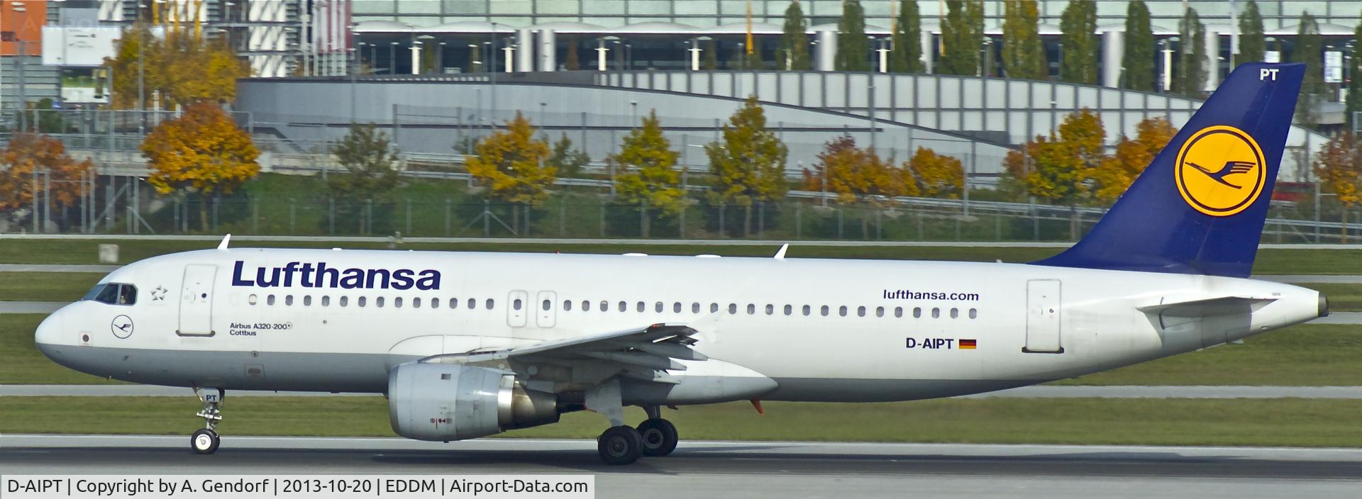D-AIPT, 1990 Airbus A320-211 C/N 117, Lufthansa, is speeding up on RWY 26L at München(EDDM)