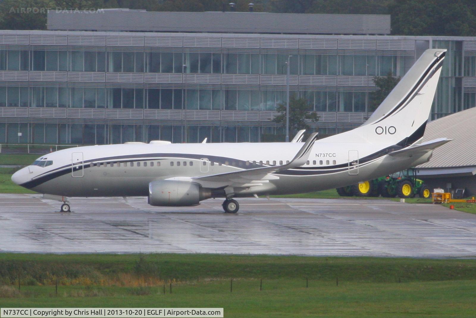 N737CC, 1999 Boeing 737-74Q/BBJ C/N 29135, operated by 