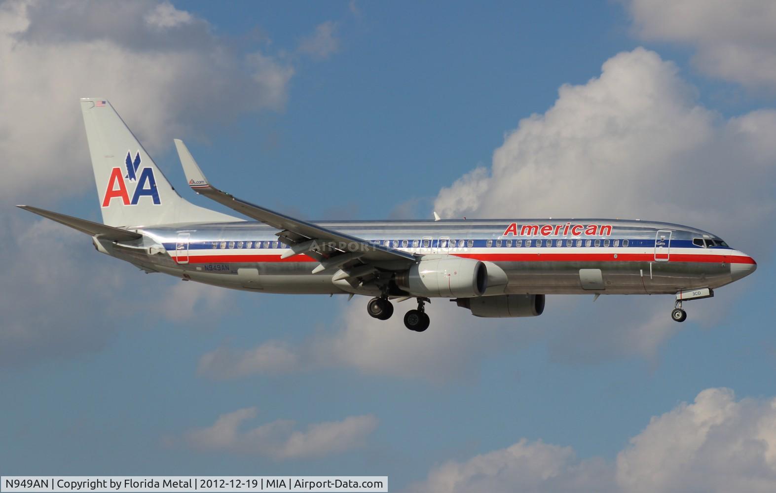 N949AN, 2000 Boeing 737-823 C/N 29537, American 737-800