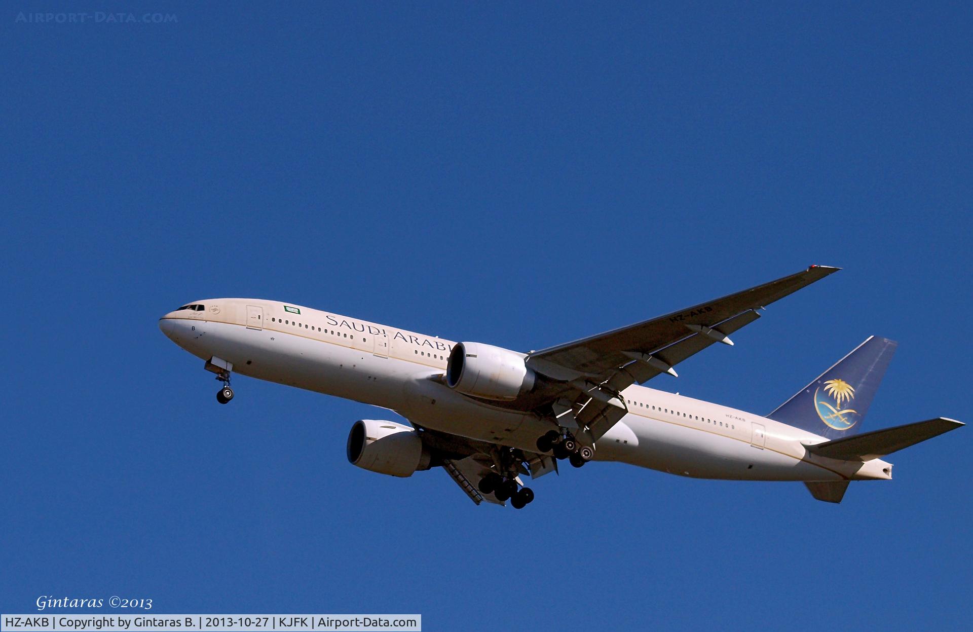 HZ-AKB, 1997 Boeing 777-268/ER C/N 28345, Going to a landing on 31R @ JFK