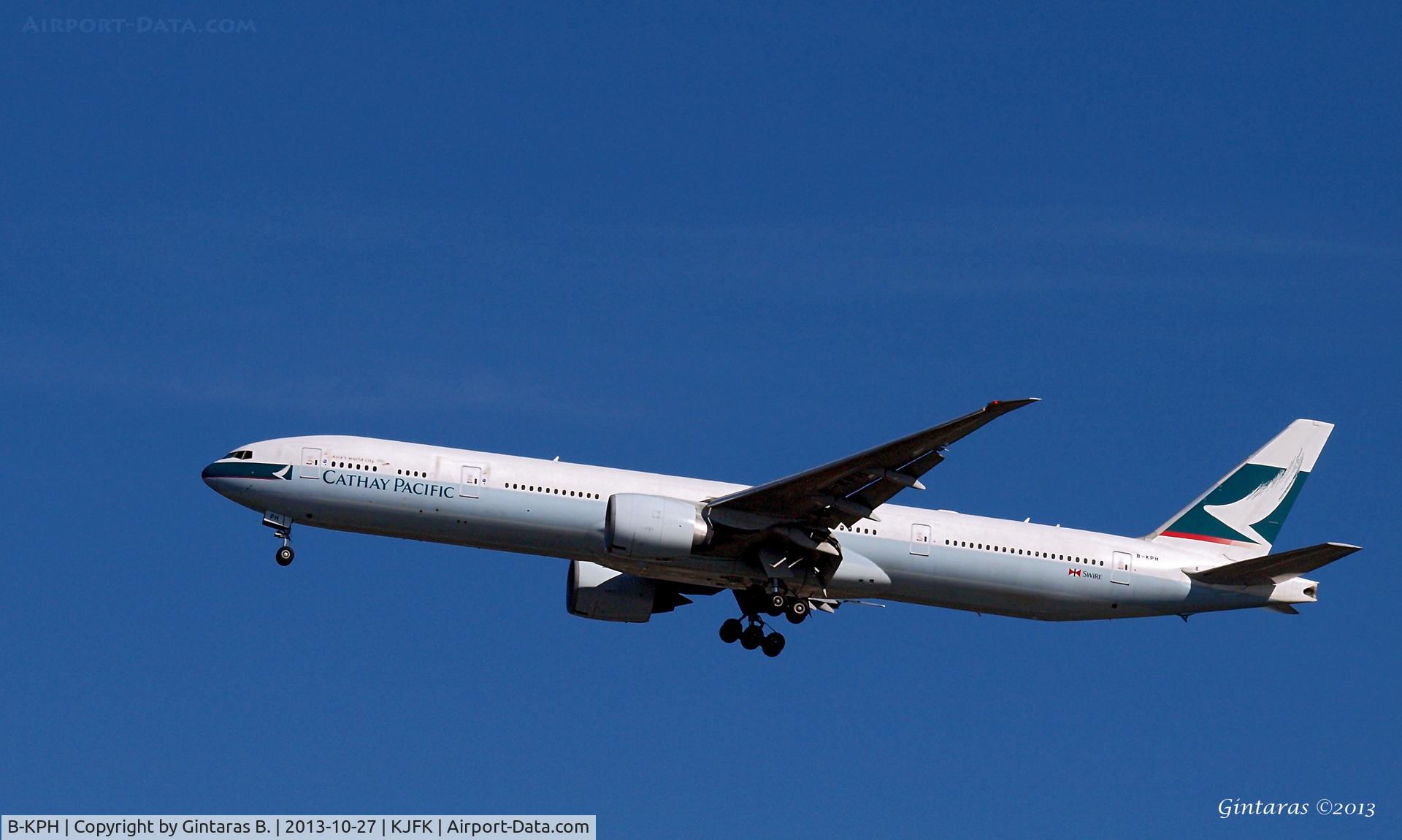 B-KPH, 2008 Boeing 777-367/ER C/N 35301, Going to a landing on 31R @ JFK