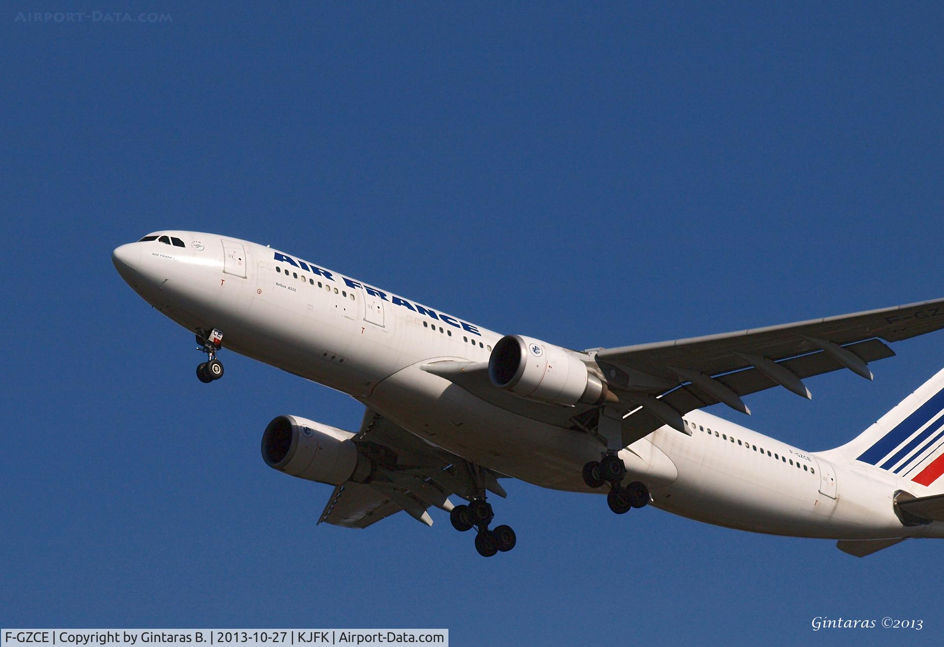 F-GZCE, 2002 Airbus A330-203 C/N 465, Going to a landing on 31R @ JFK