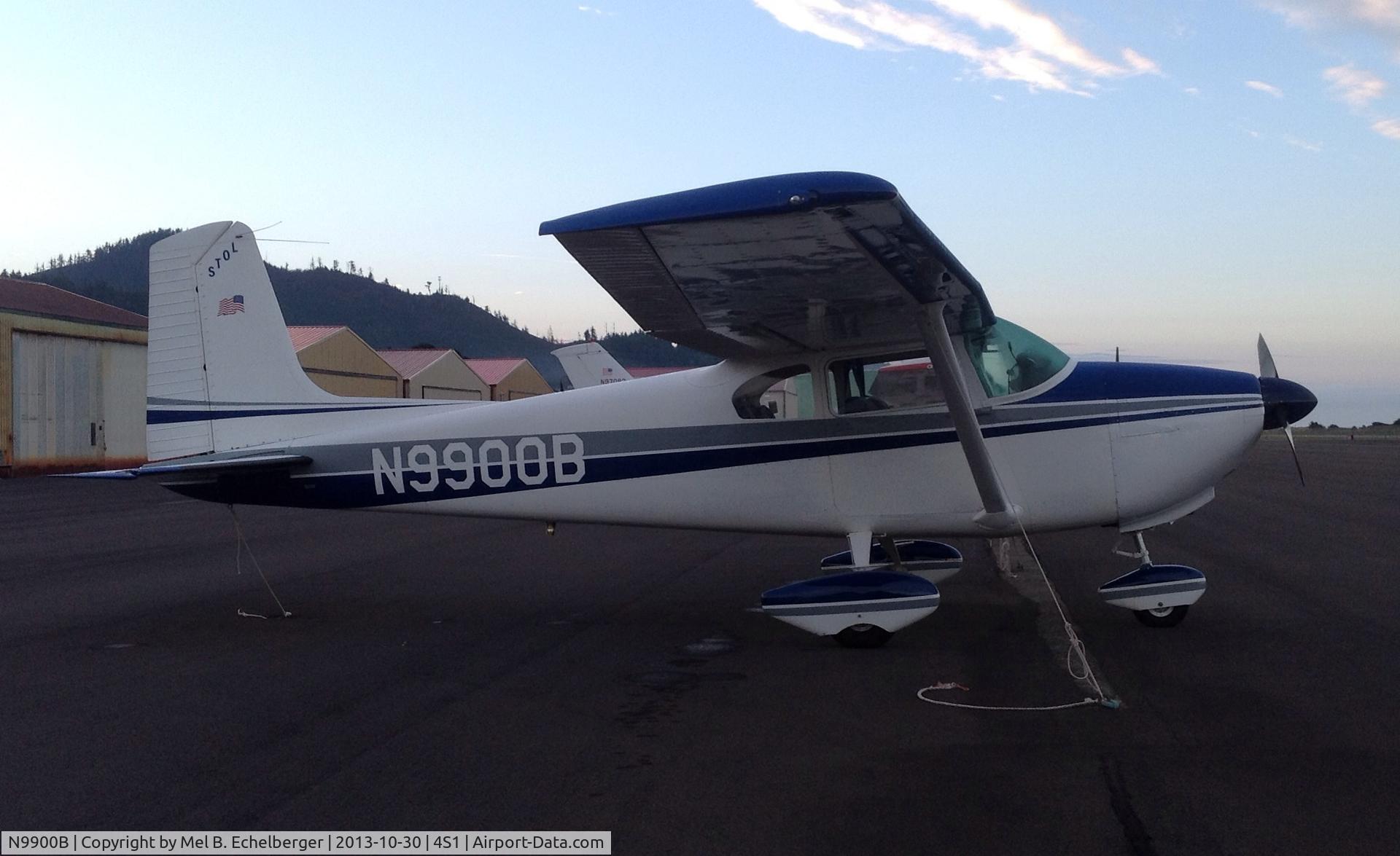 N9900B, 1957 Cessna 182A Skylane C/N 34300, Still some nice days left of fall in Gold Beach, OR.