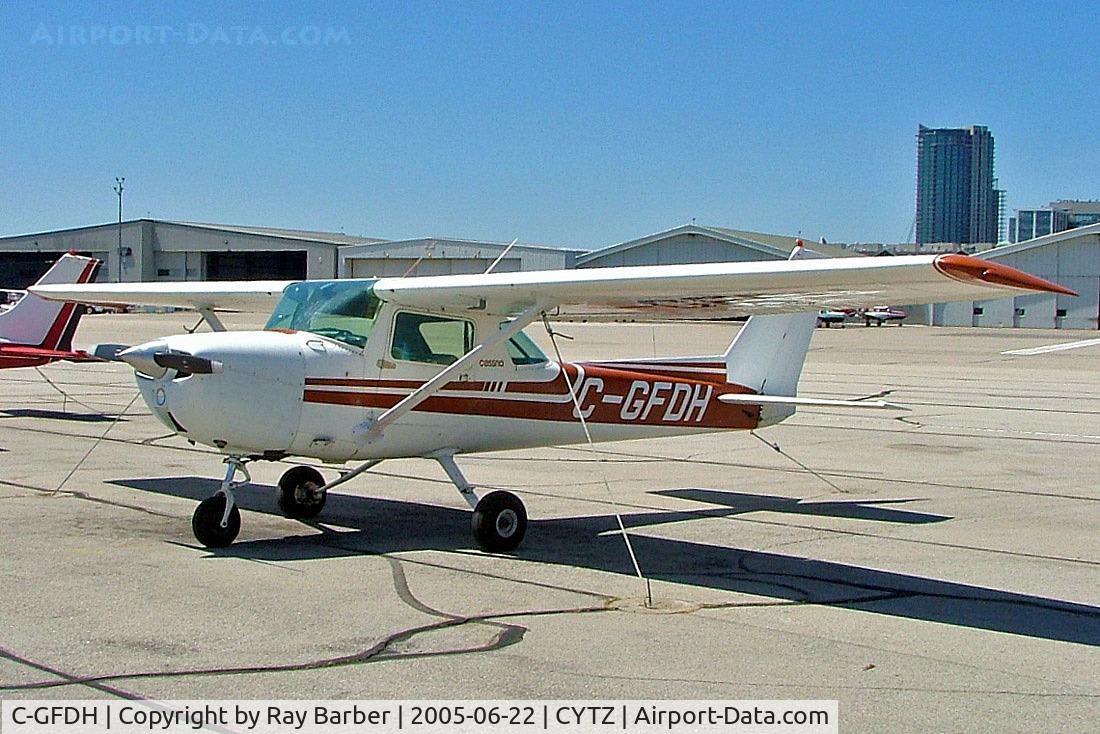 C-GFDH, 1976 Cessna 150M C/N 15078174, Cessna 150M [150-78194] Toronto-City Centre Airport~C 22/06/2005