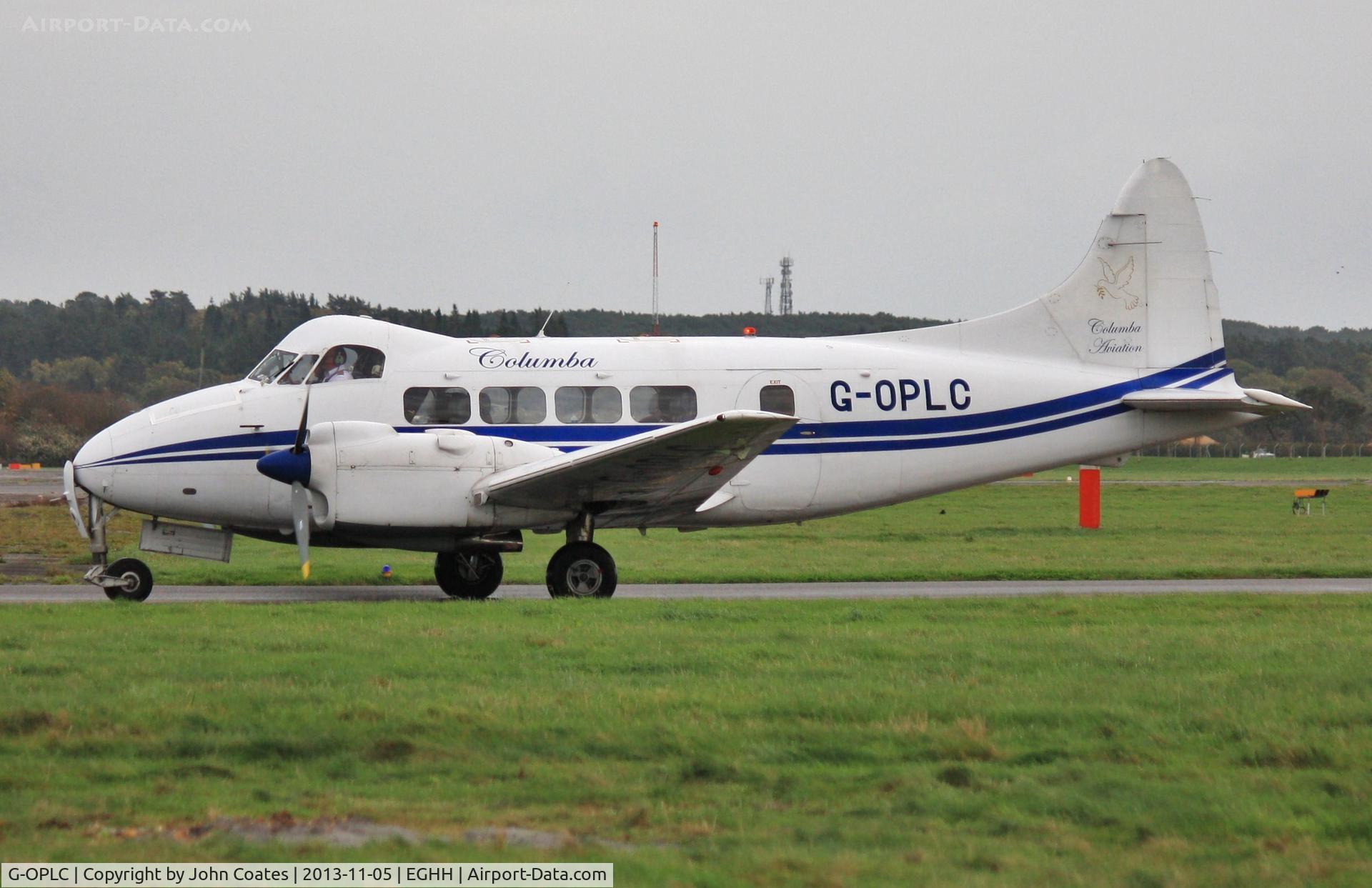 G-OPLC, 1948 De Havilland DH-104 Dove 8 C/N 04212, Taxiing to Worldwide