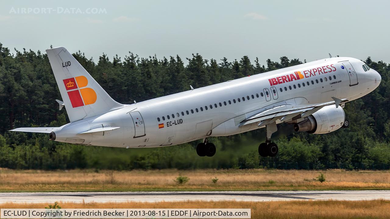 EC-LUD, 1999 Airbus A320-214 C/N 1067, departure from Frankfurt